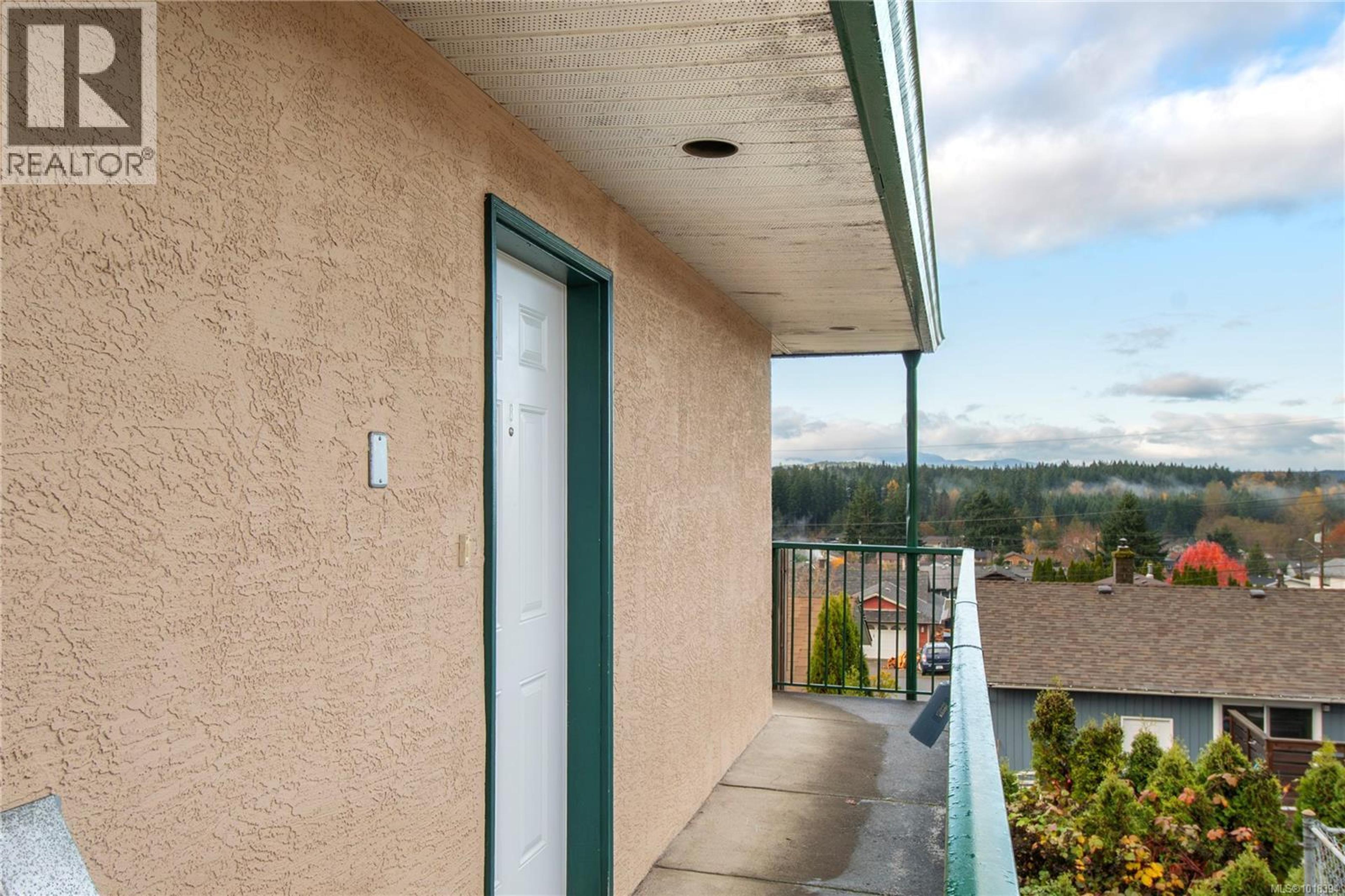 522 Dogwood St S, Campbell River - Exteriors - Photo 2