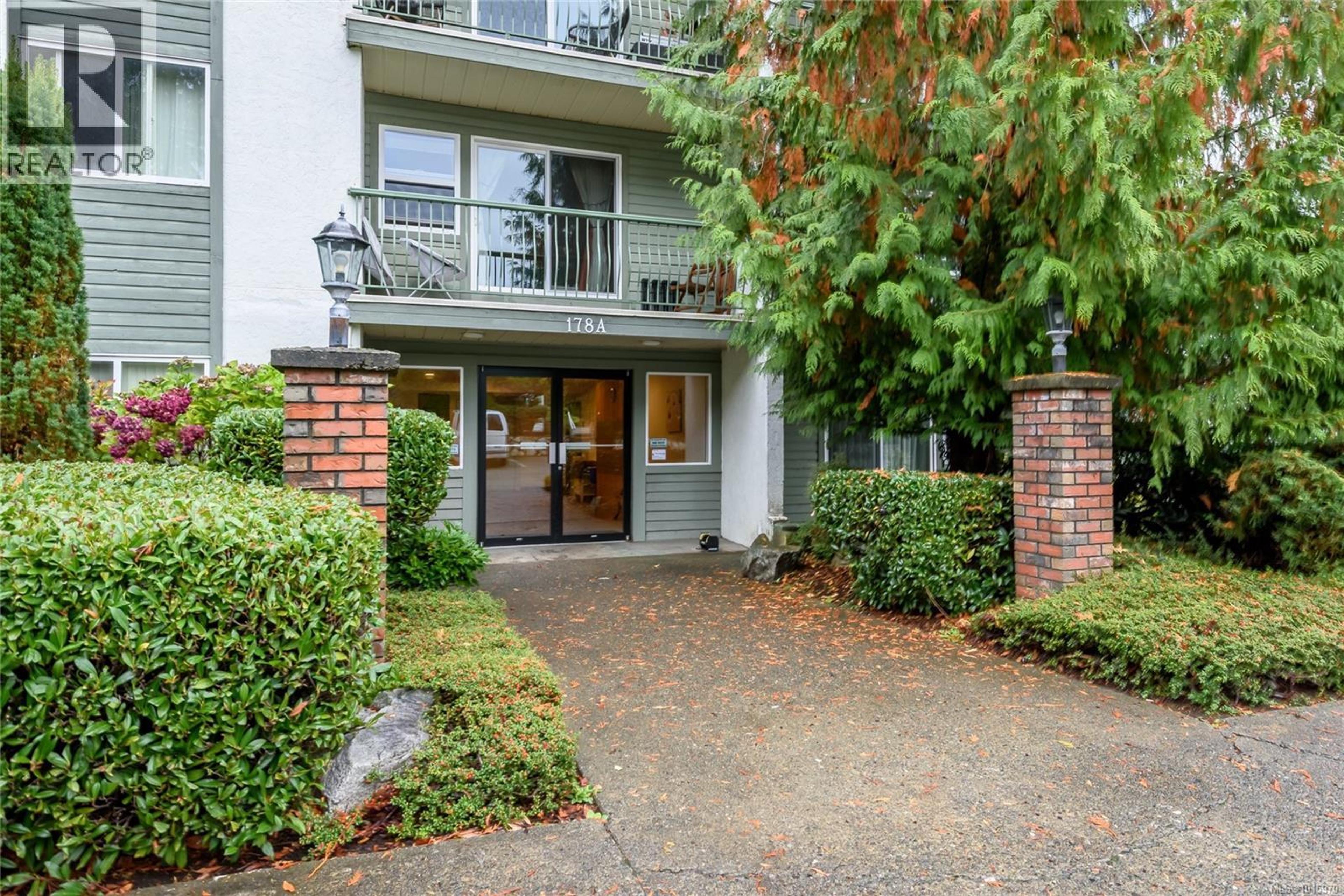 178 Back Rd, Courtenay - Exteriors - Photo 1