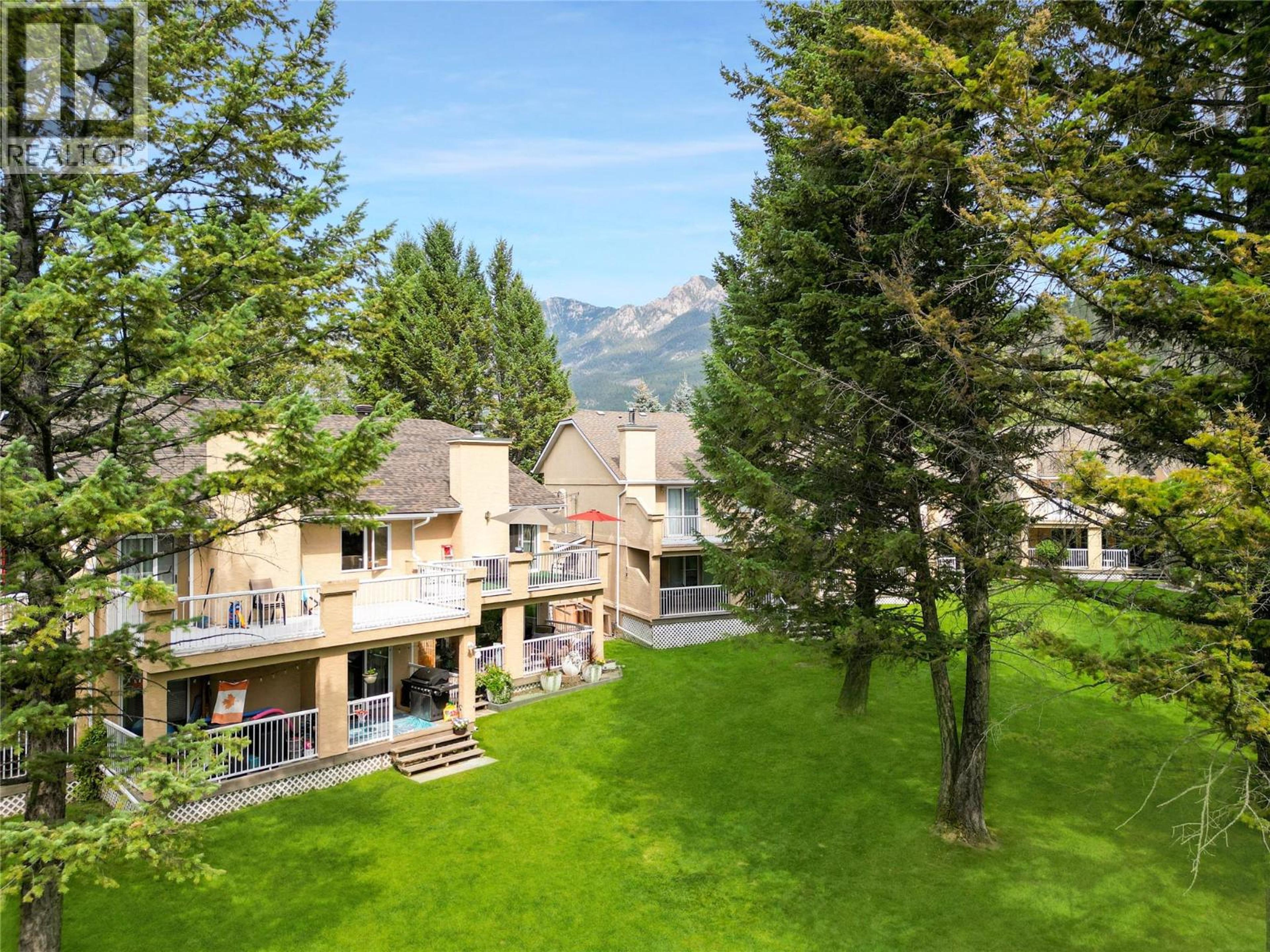 4850 MCKAY Street, Radium Hot Springs - Exteriors - Full Complex View - Photo 9