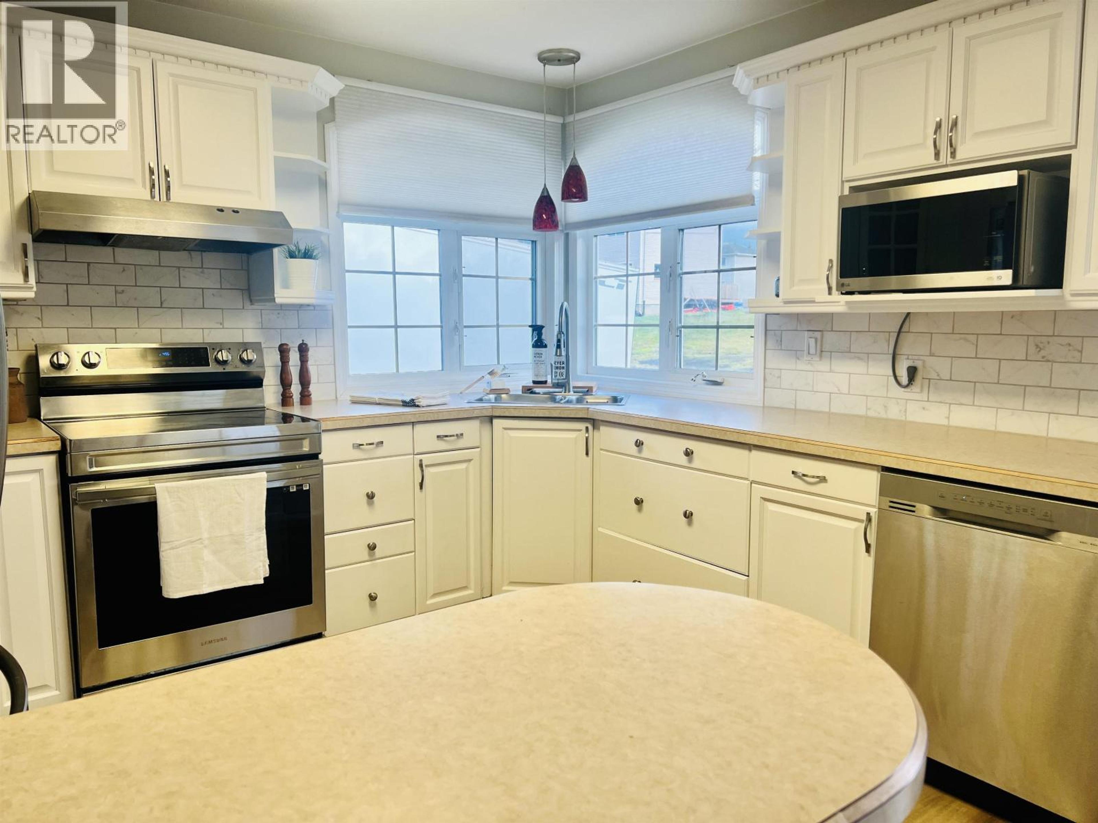 103 STIKINE STREET - Image 3