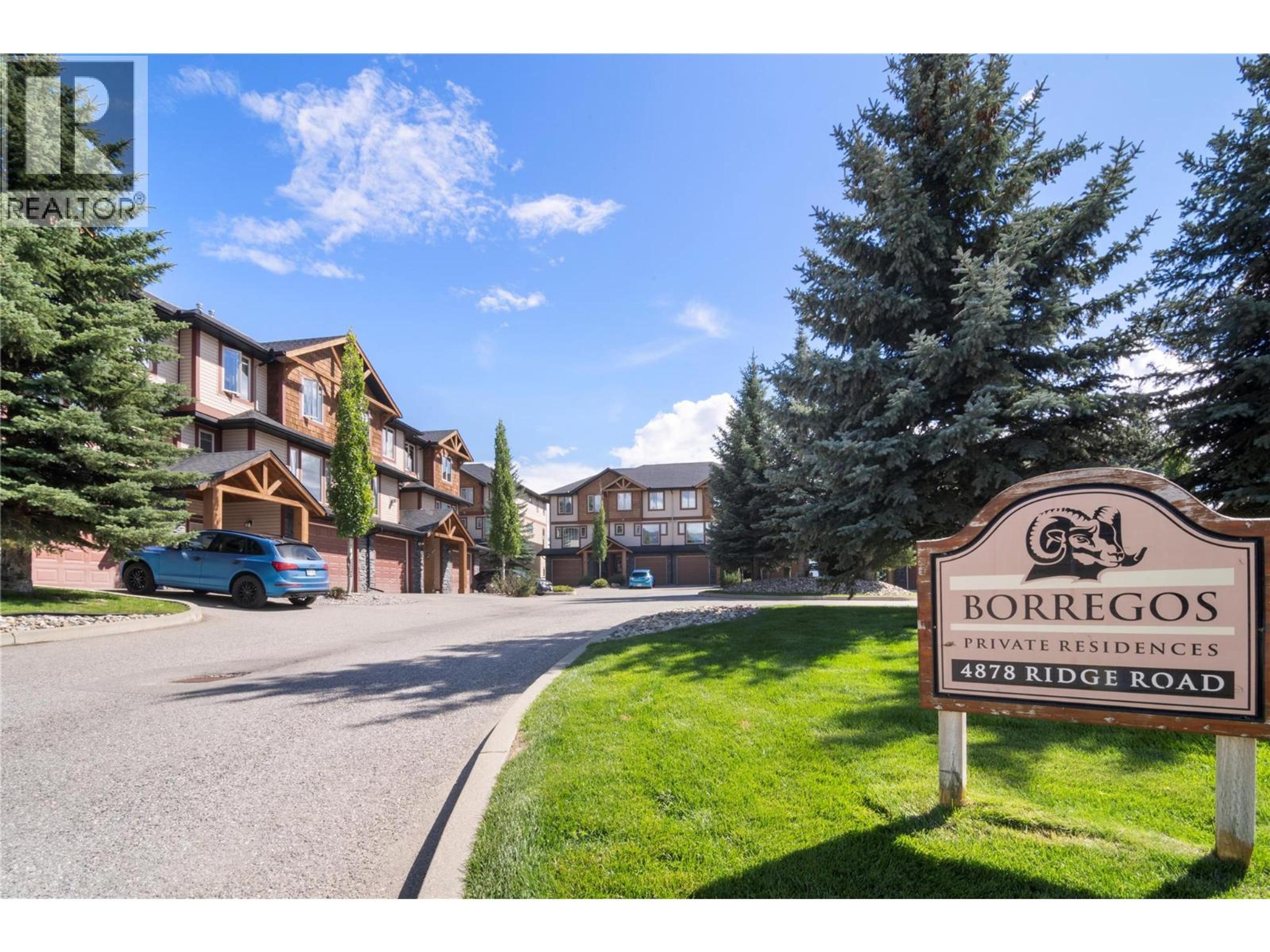 4878 Ridge Road, Radium Hot Springs - Exteriors - Full Complex View - Photo 9