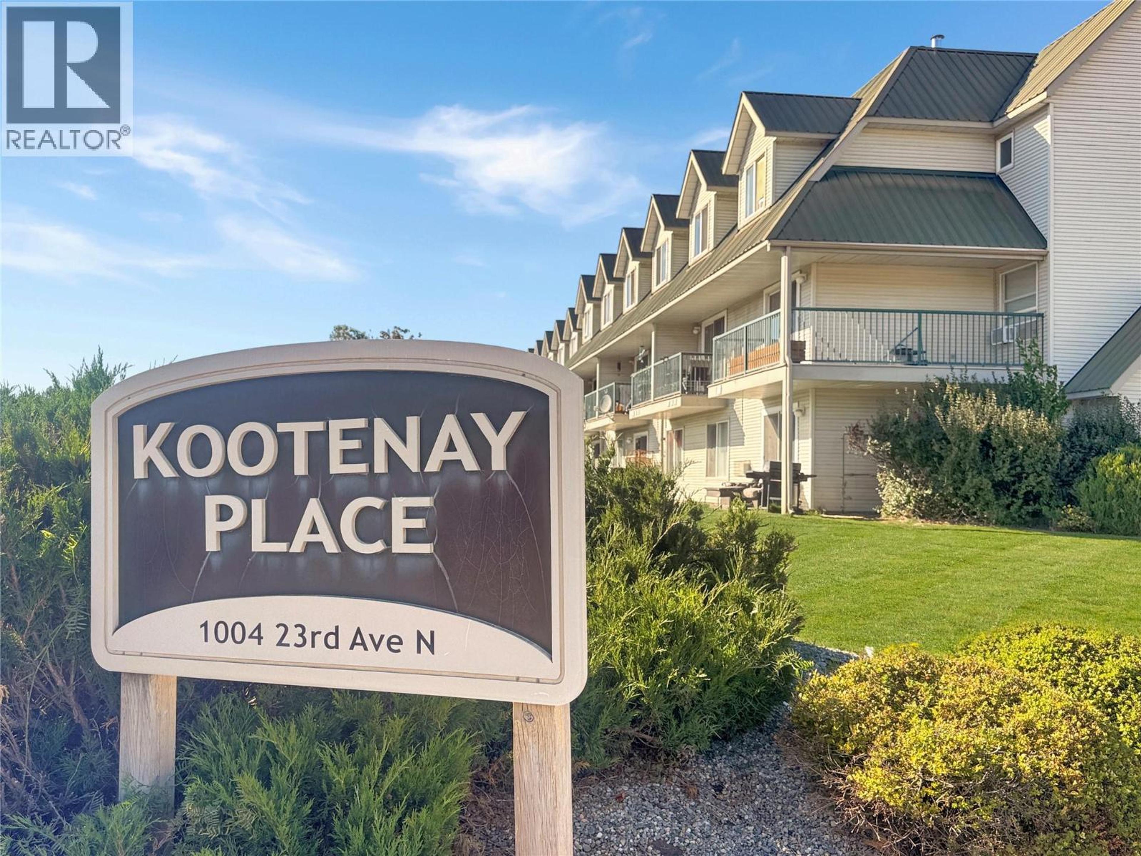 1004 23 Avenue N, Cranbrook - Exteriors - Full Complex View - Photo 11