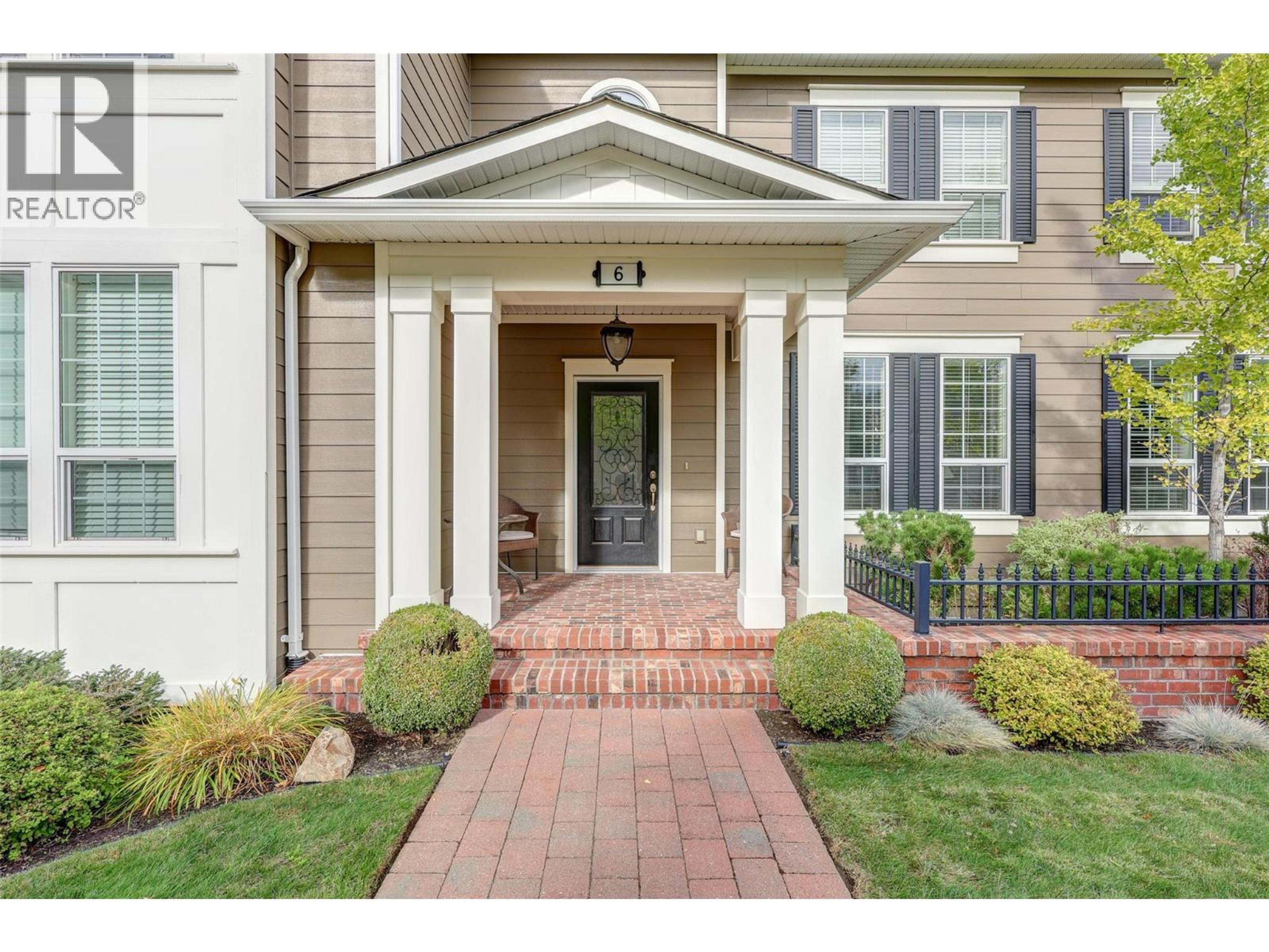 328 Providence Avenue, Kelowna - Exteriors - Photo 6