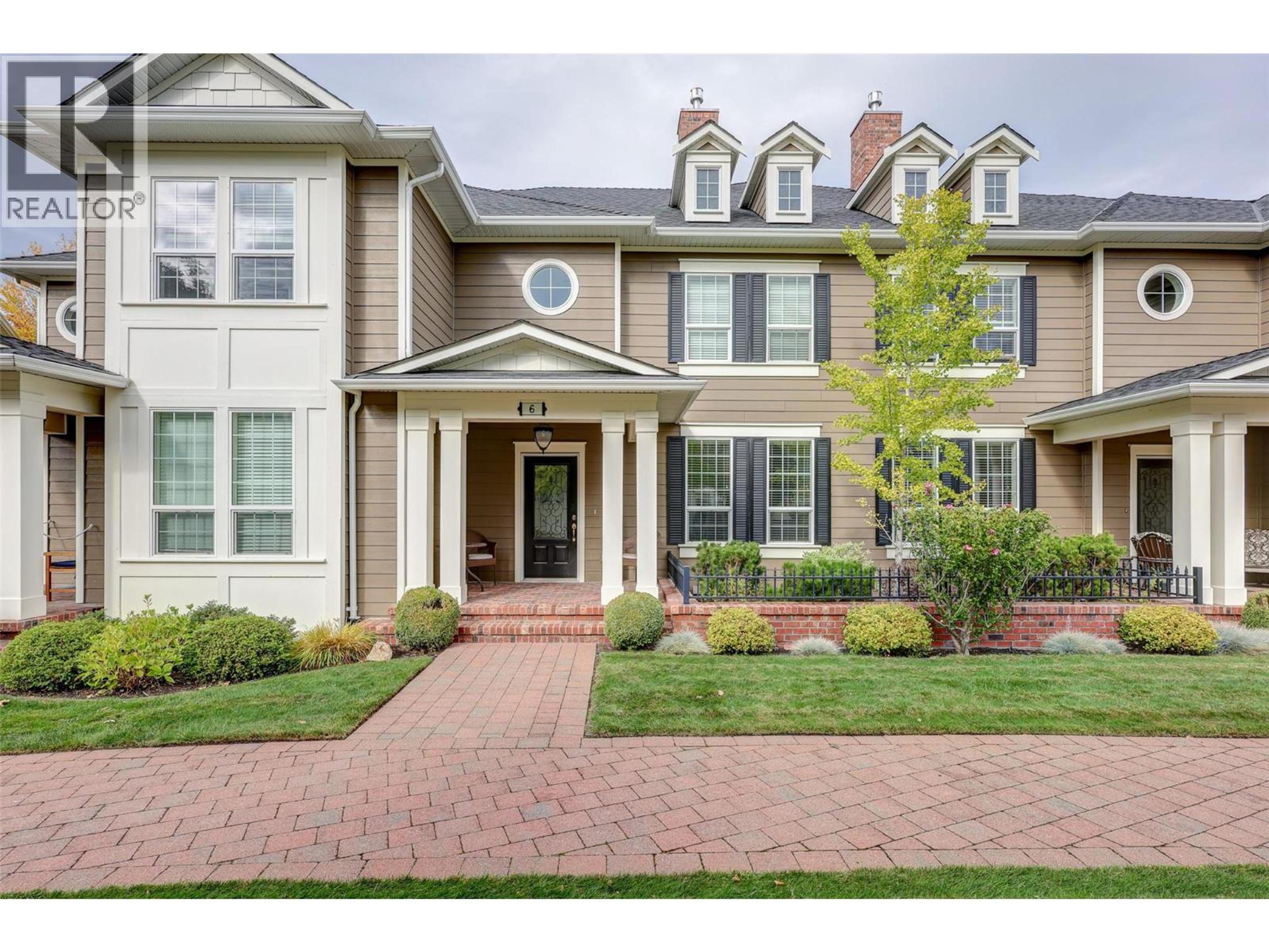 328 Providence Avenue, Kelowna - Exteriors - Full Complex View - Photo 9