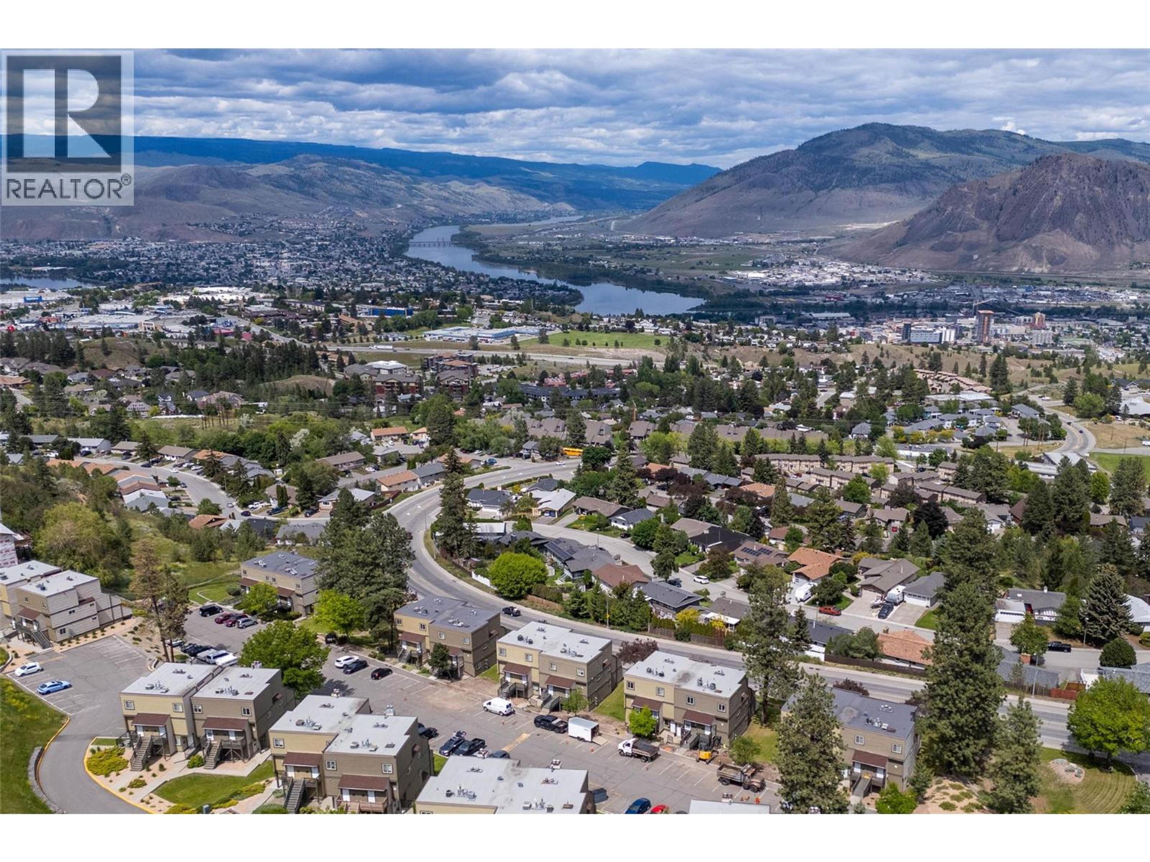 1750 Summit Drive, Kamloops - Exteriors - Full Complex View, Drone/Aerial View - Photo 3