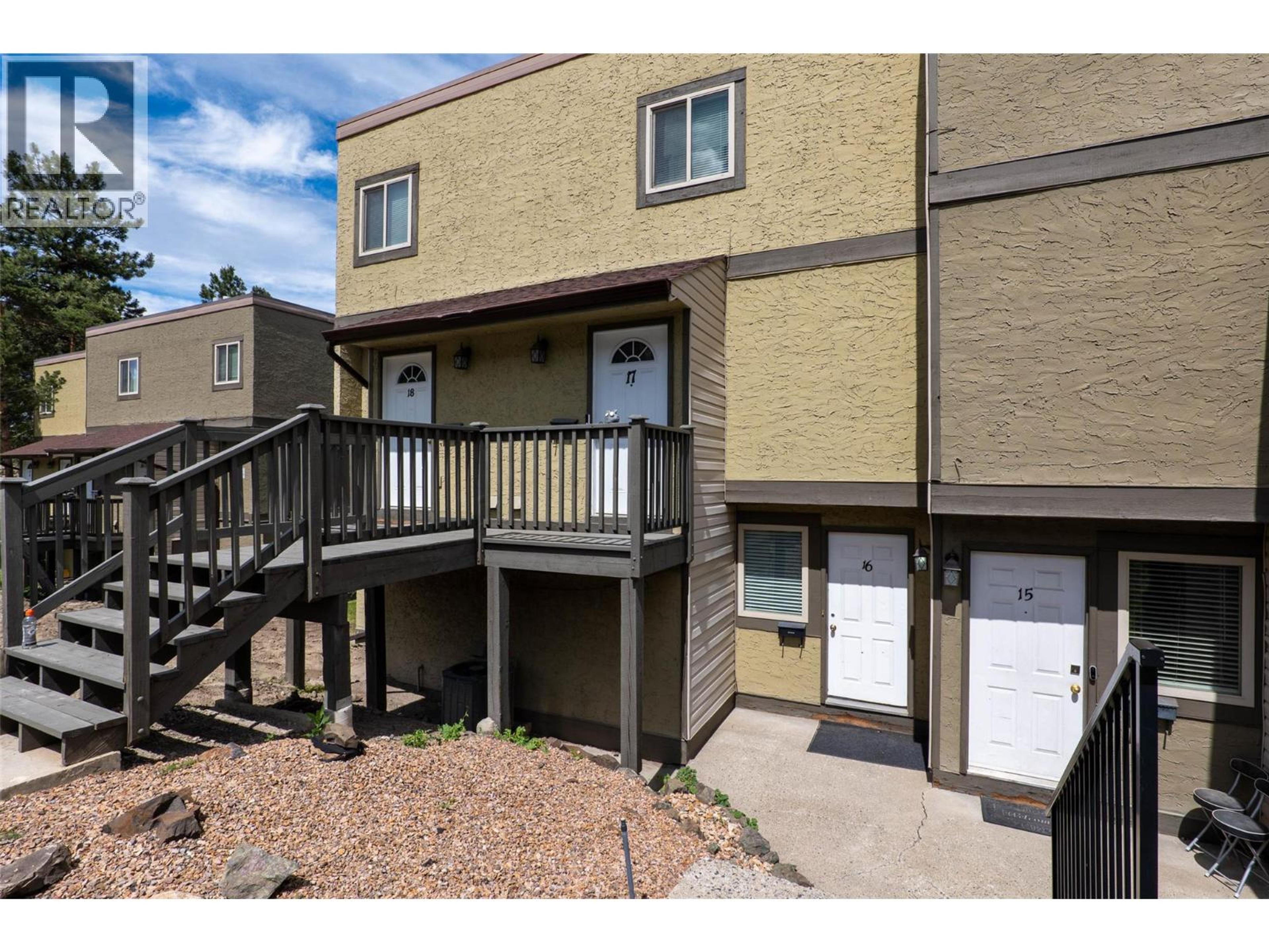 1750 Summit Drive, Kamloops - Exteriors - Full Complex View - Photo 6