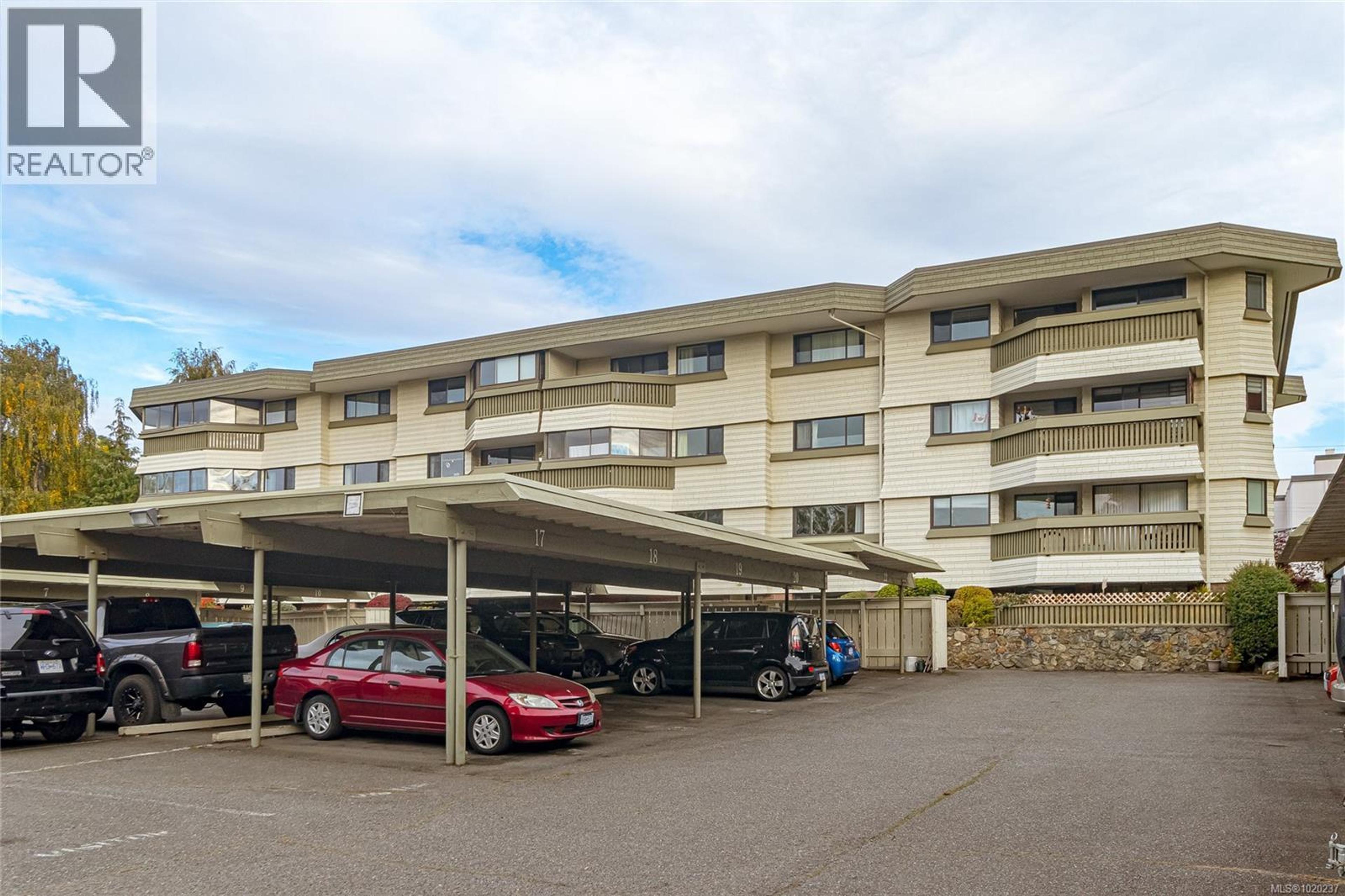 1145 Hilda St, Victoria - Exteriors - Full Complex View - Photo 2