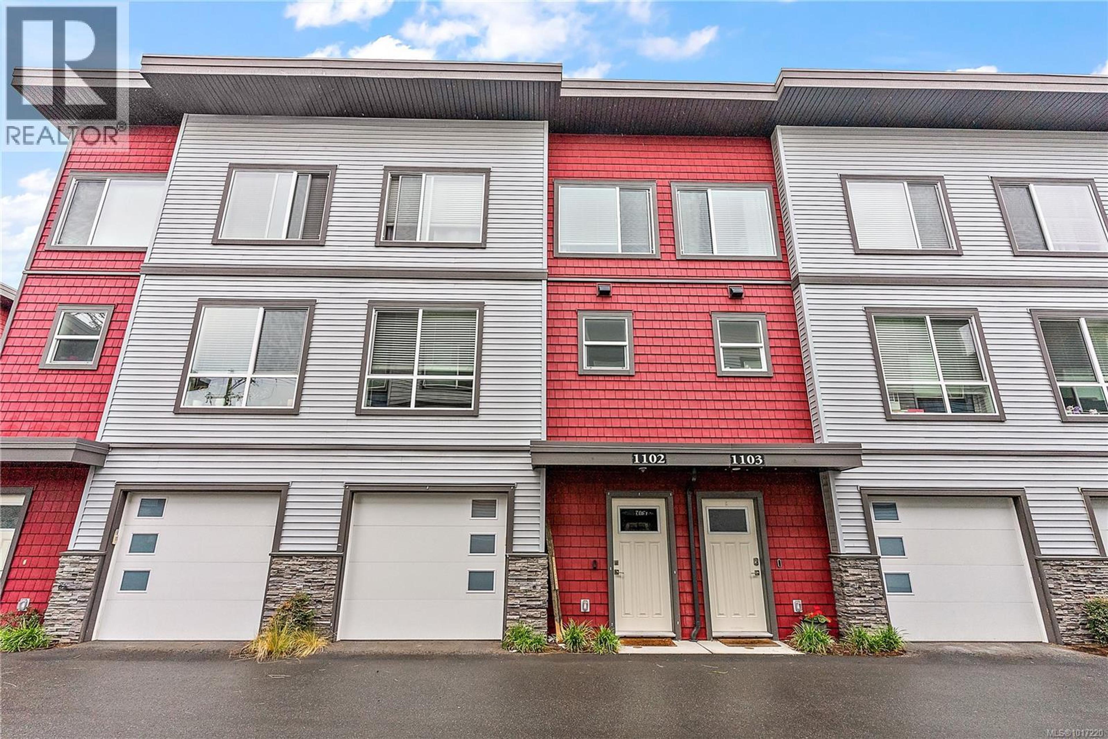 3351 Luxton Rd, Langford - Exteriors - Photo 1