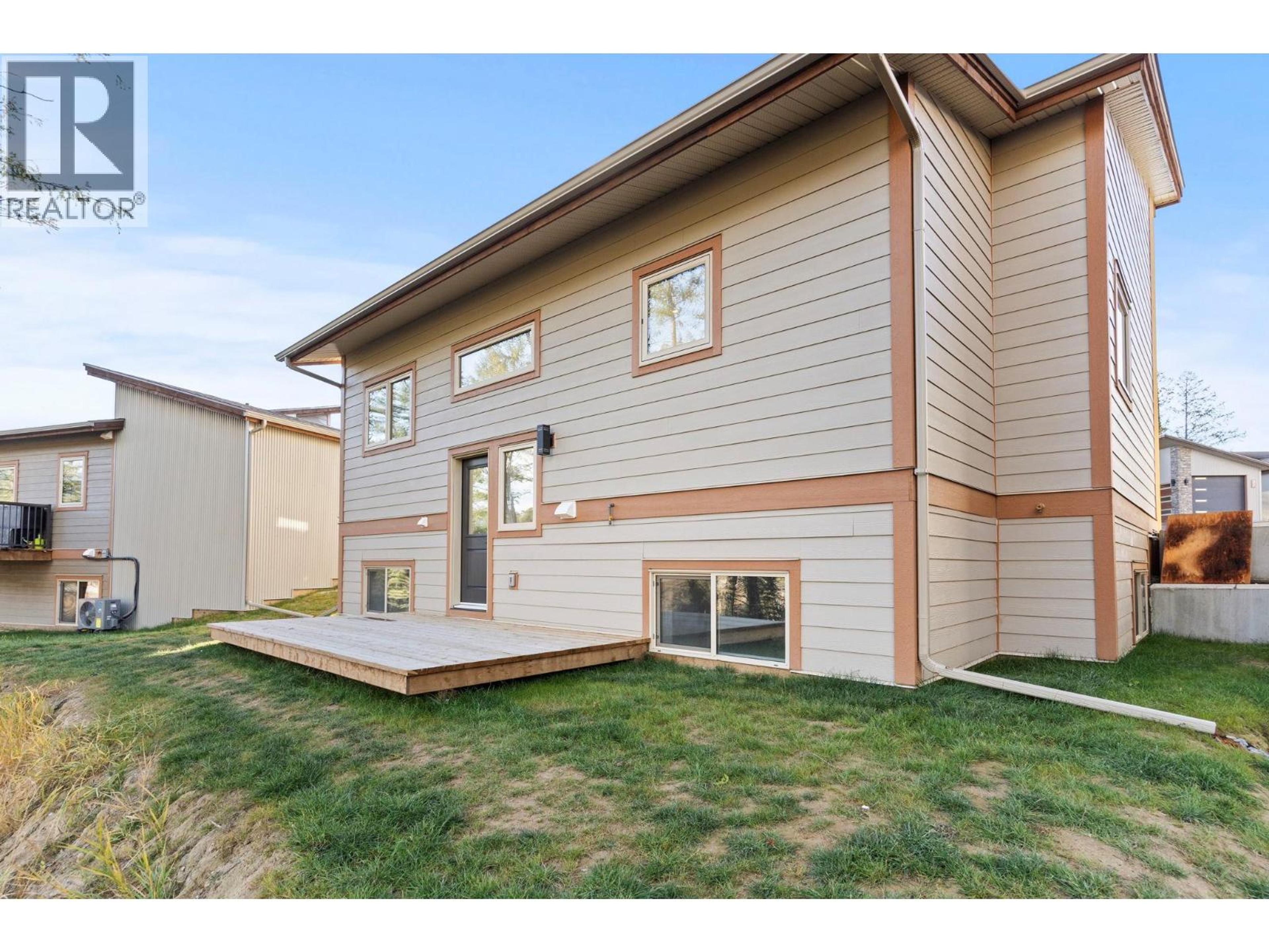 4926 Timber Ridge Road, Windermere - Exteriors - Photo 6