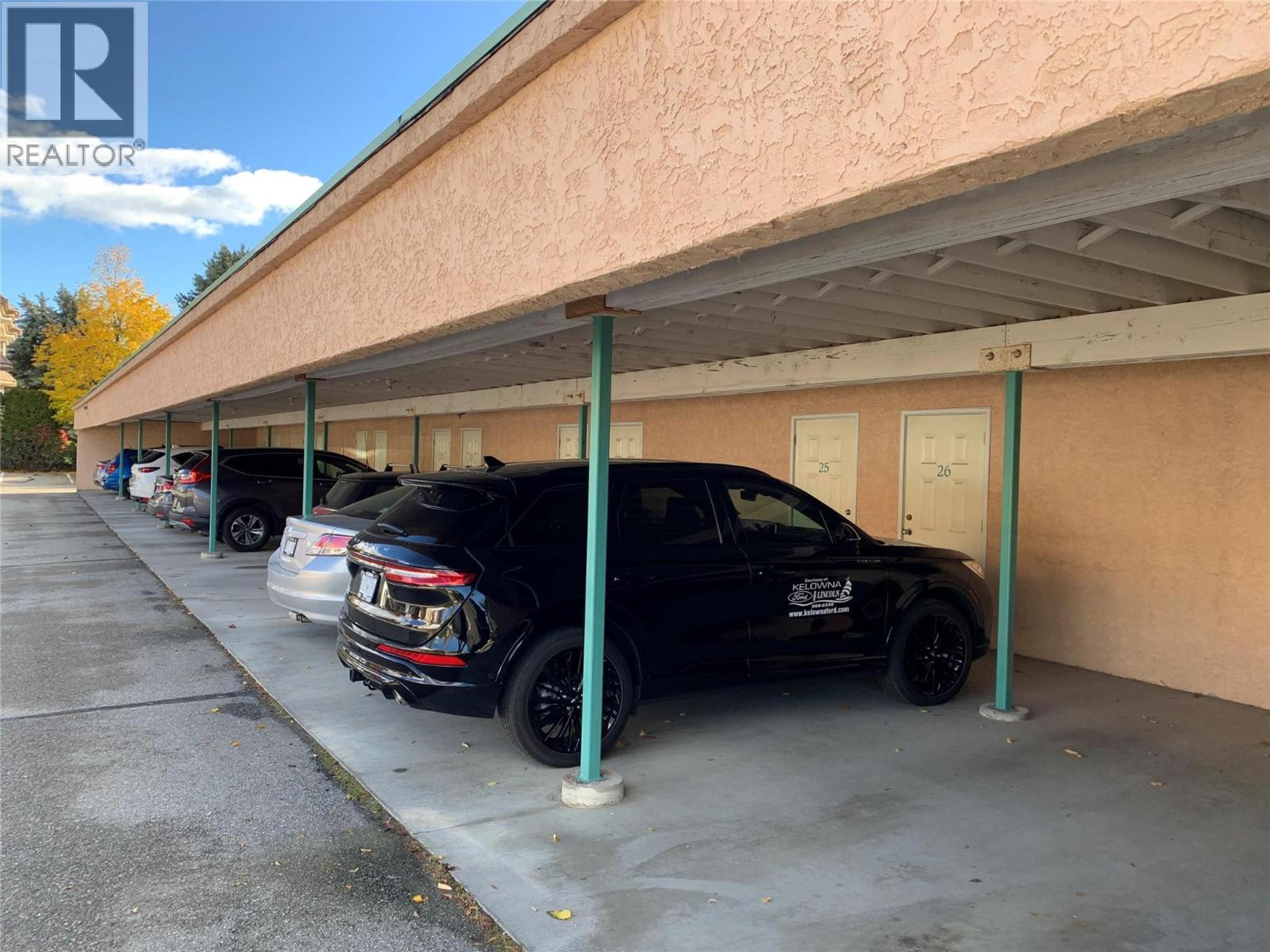 8700 Jubilee Road E, Summerland - Exteriors - Photo 6