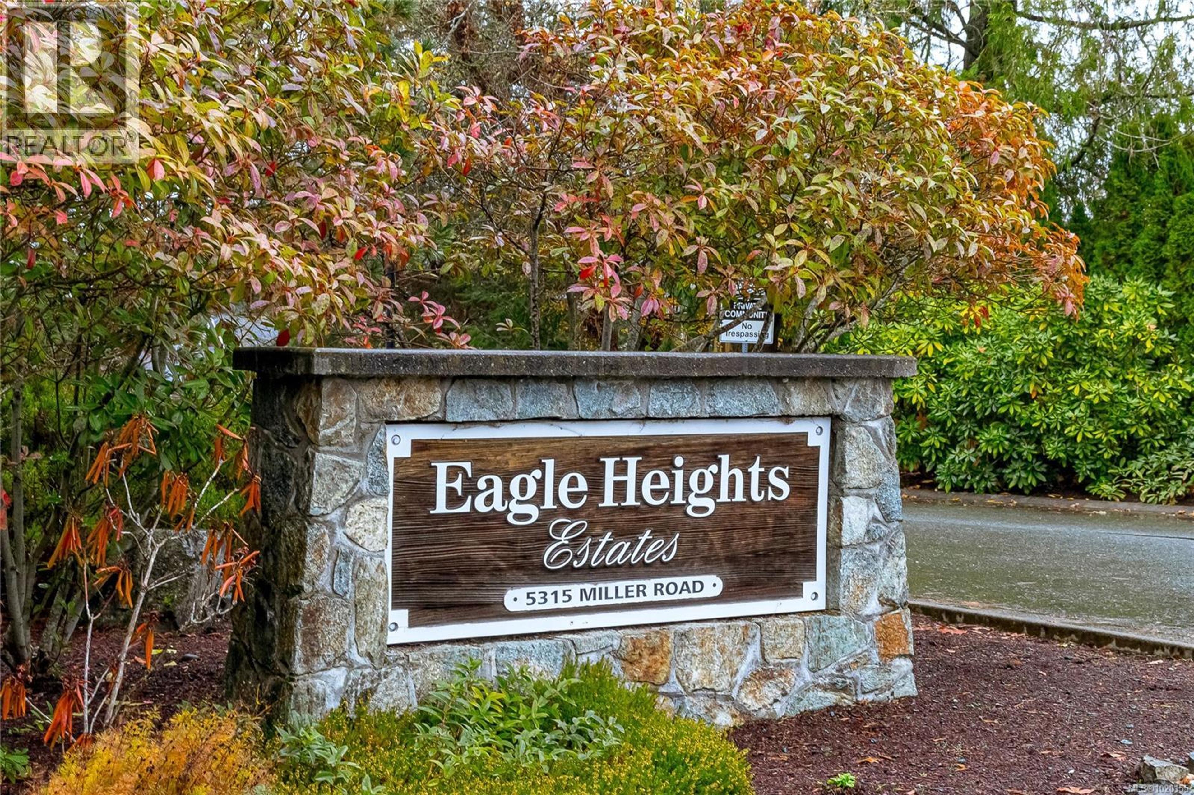 5315 Miller Rd, Duncan - Exteriors - Photo 5