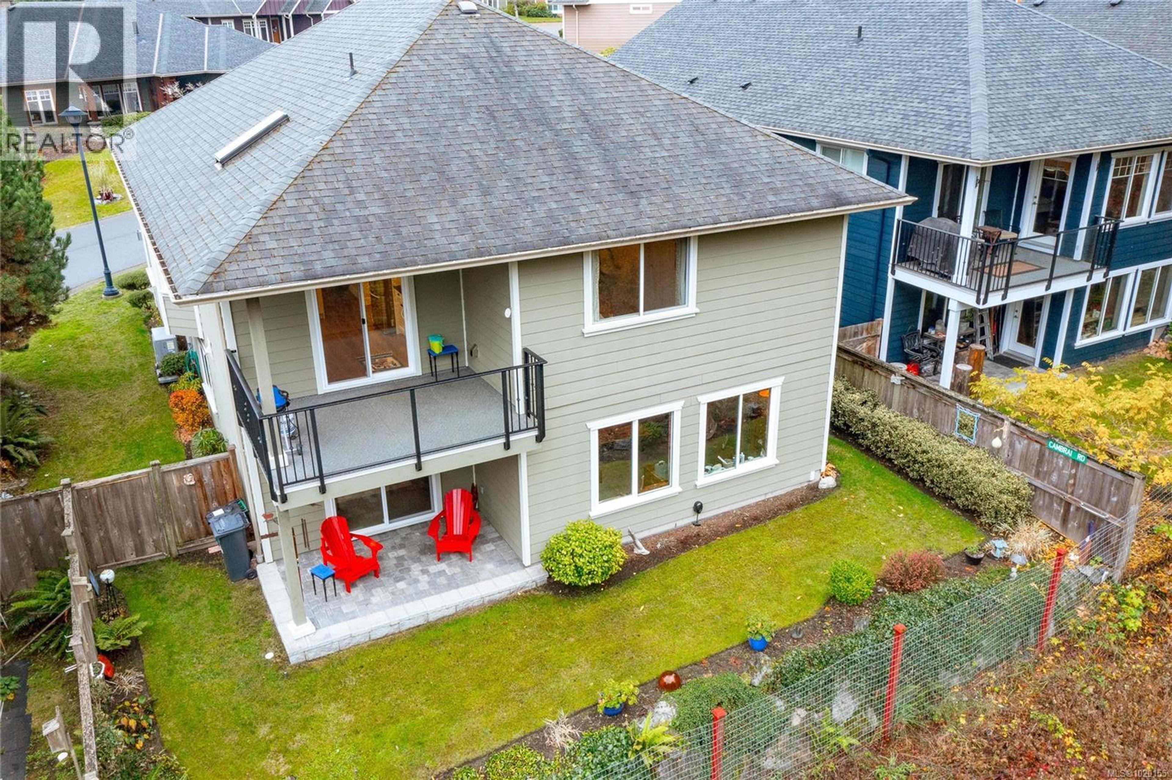 5315 Miller Rd, Duncan - Exteriors - Drone/Aerial View - Photo 10