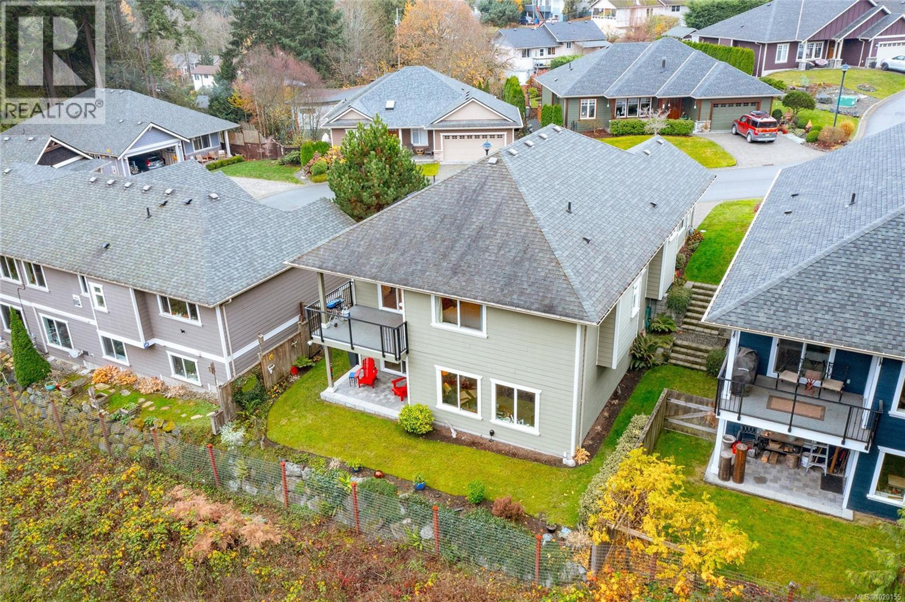 5315 Miller Rd, Duncan - Exteriors - Full Complex View, Drone/Aerial View - Photo 11