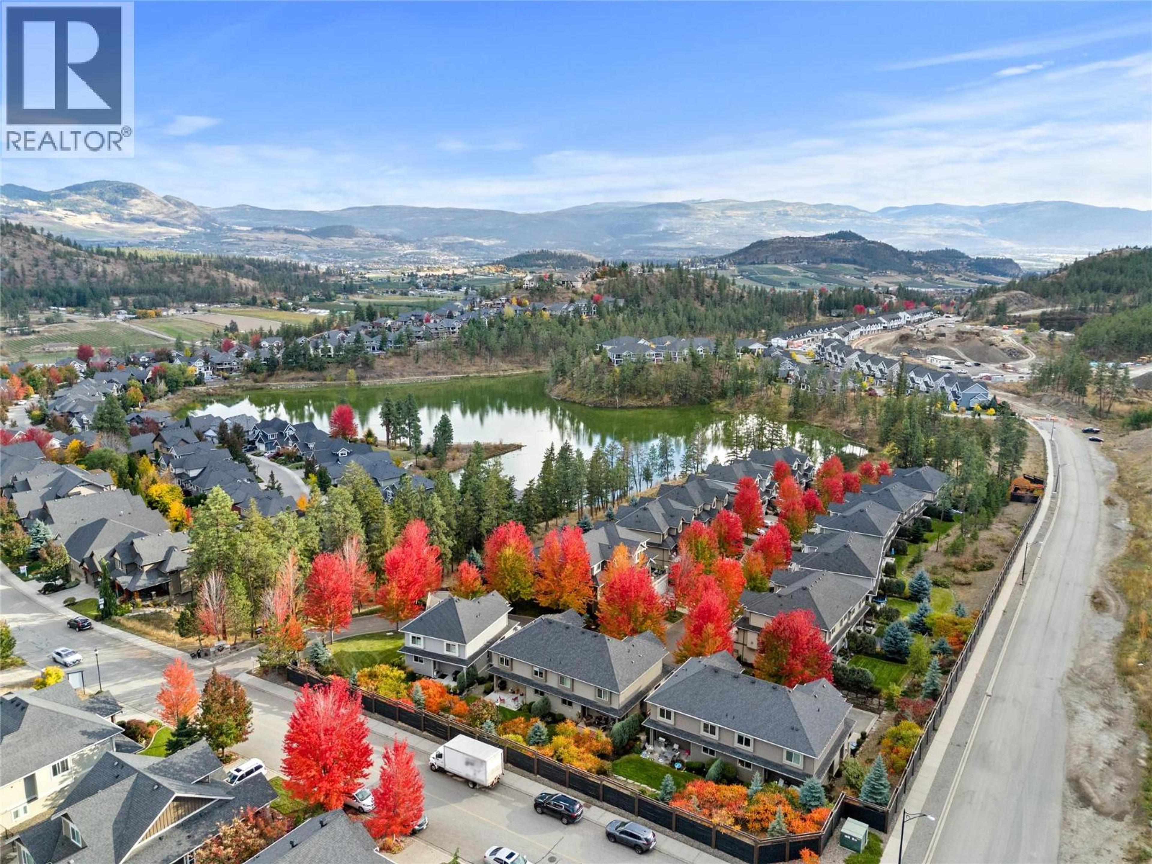 1865 Begbie Road, Kelowna - Exteriors - Full Complex View, Drone/Aerial View - Photo 9