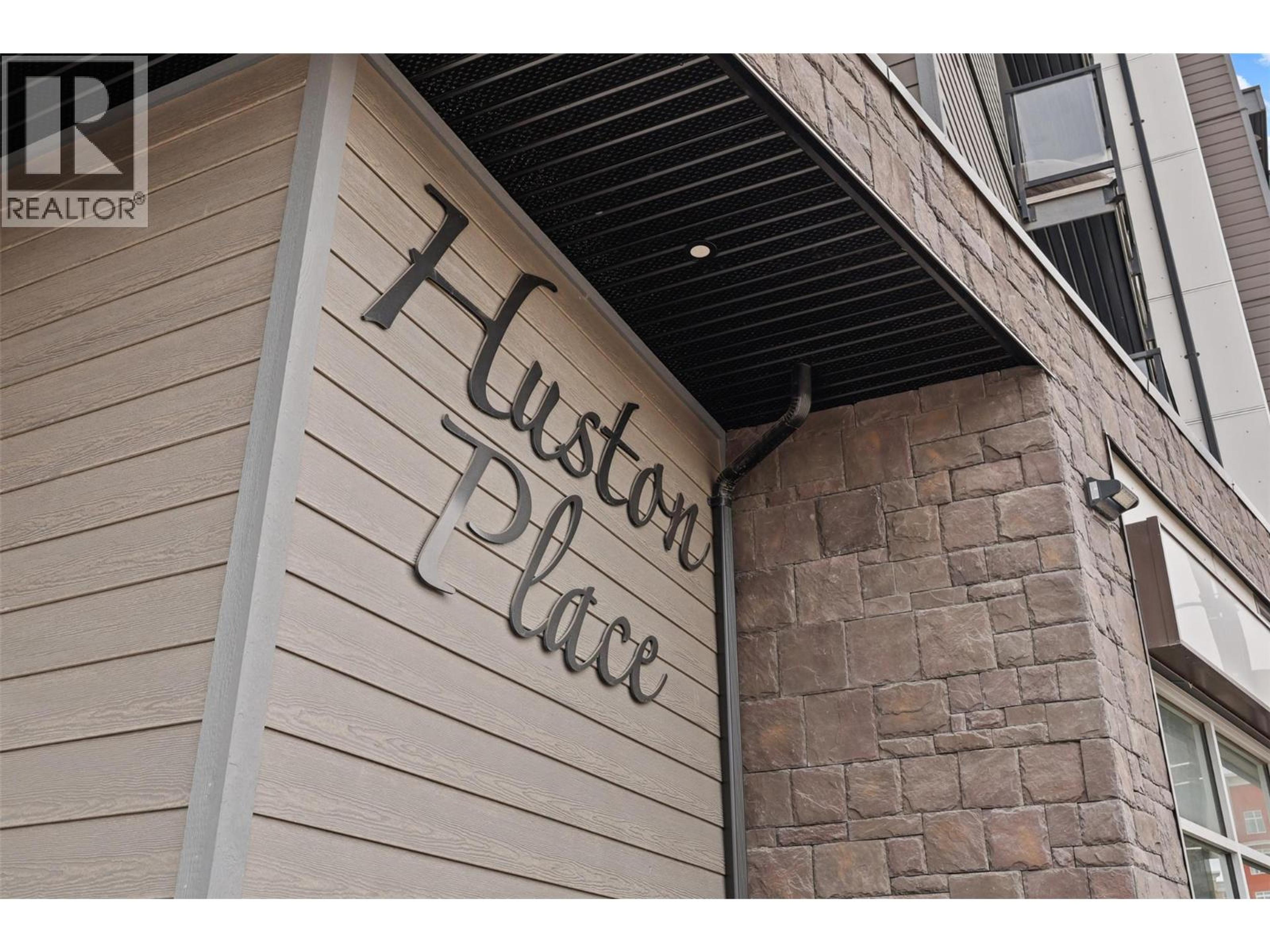 766 TRANQUILLE Road, Kamloops - Exteriors - Photo 4