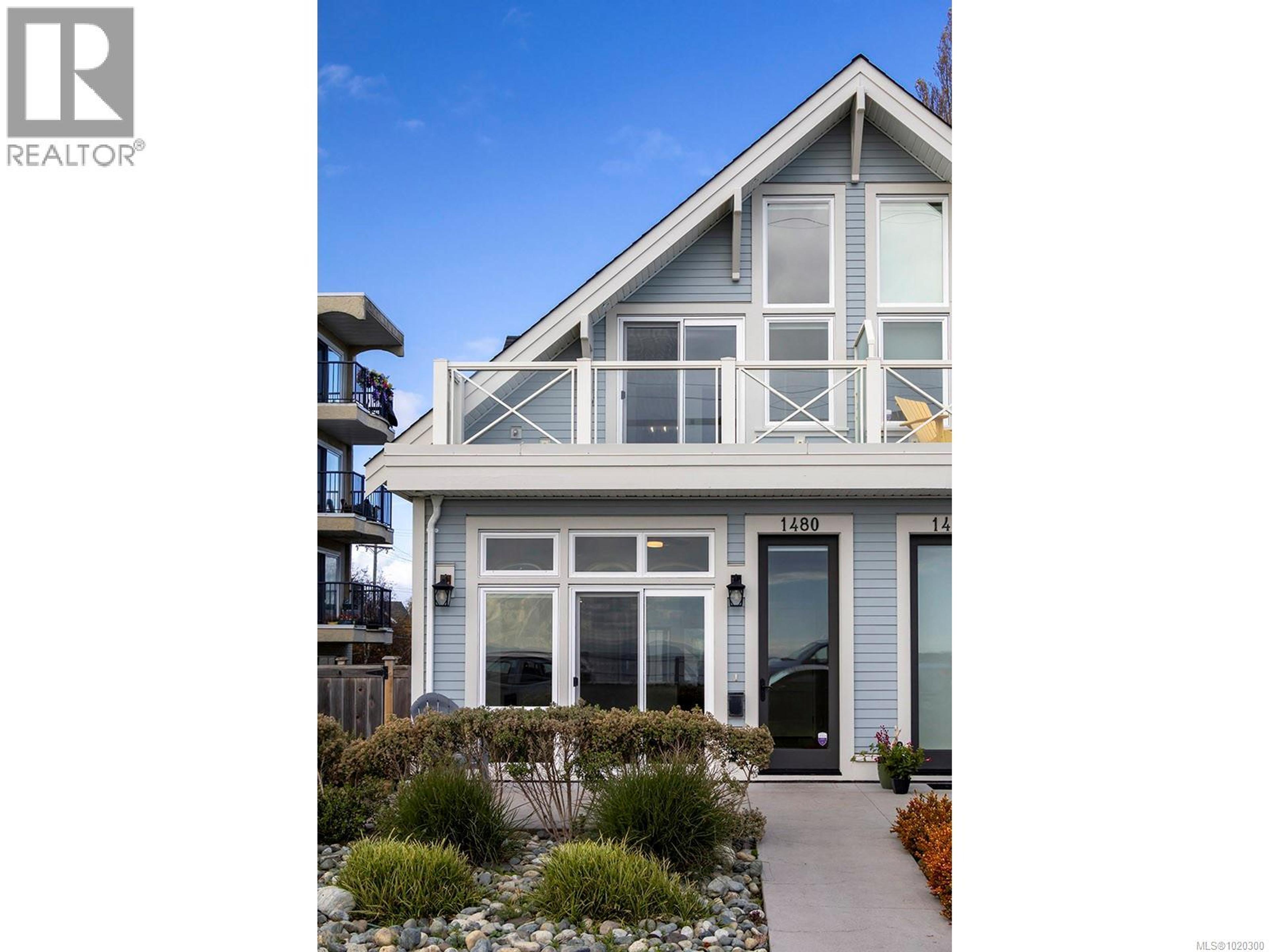 1480 Dallas Rd, Victoria - Exteriors - Photo 2