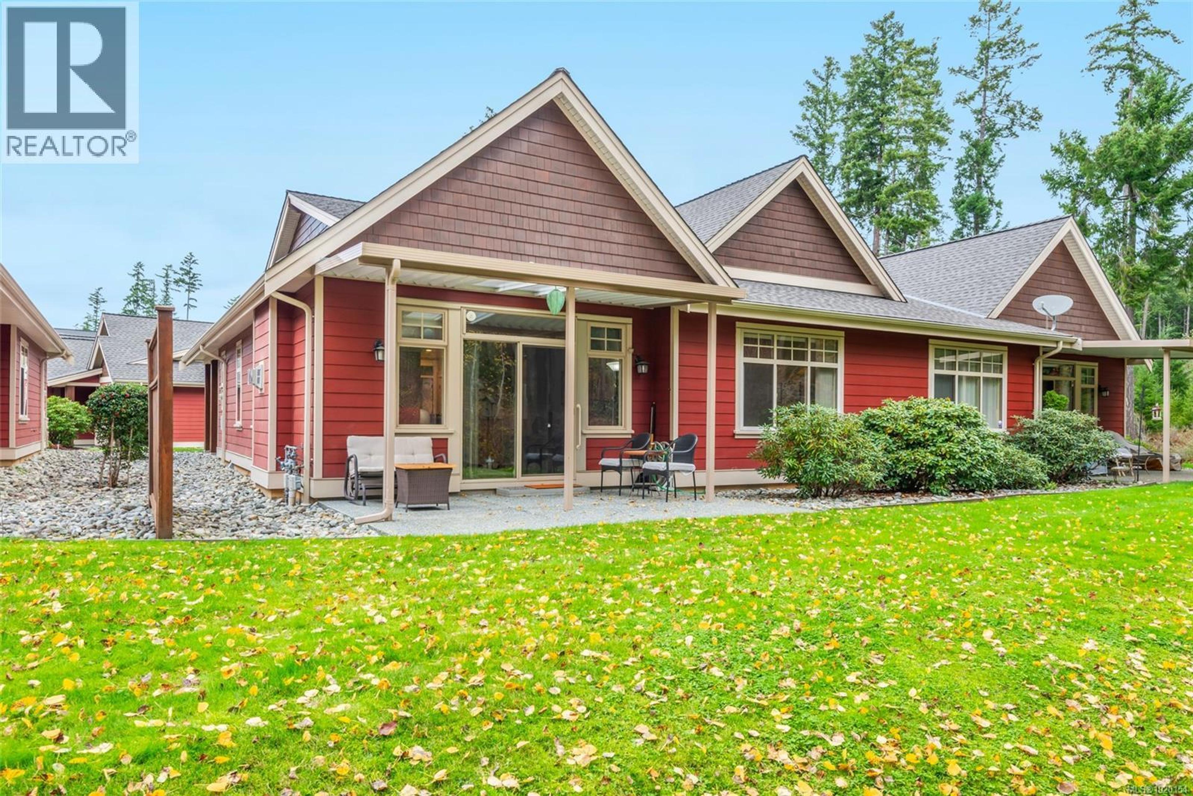 3500 McKnight St, Port Alberni - Exteriors - Full Complex View - Photo 2