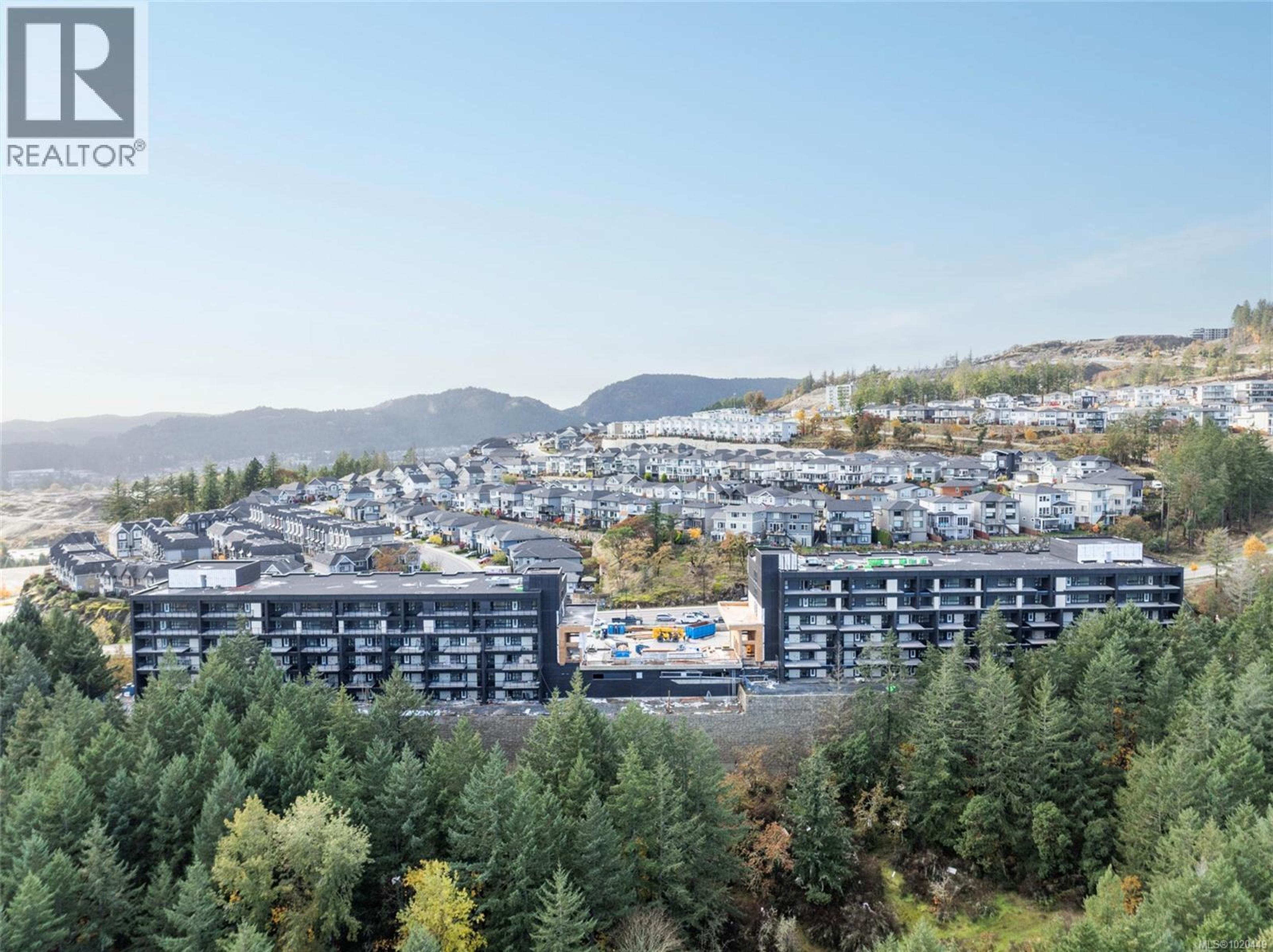 2341 Bear Mountain Pkwy, Langford - Exteriors - Full Complex View, Drone/Aerial View - Photo 3