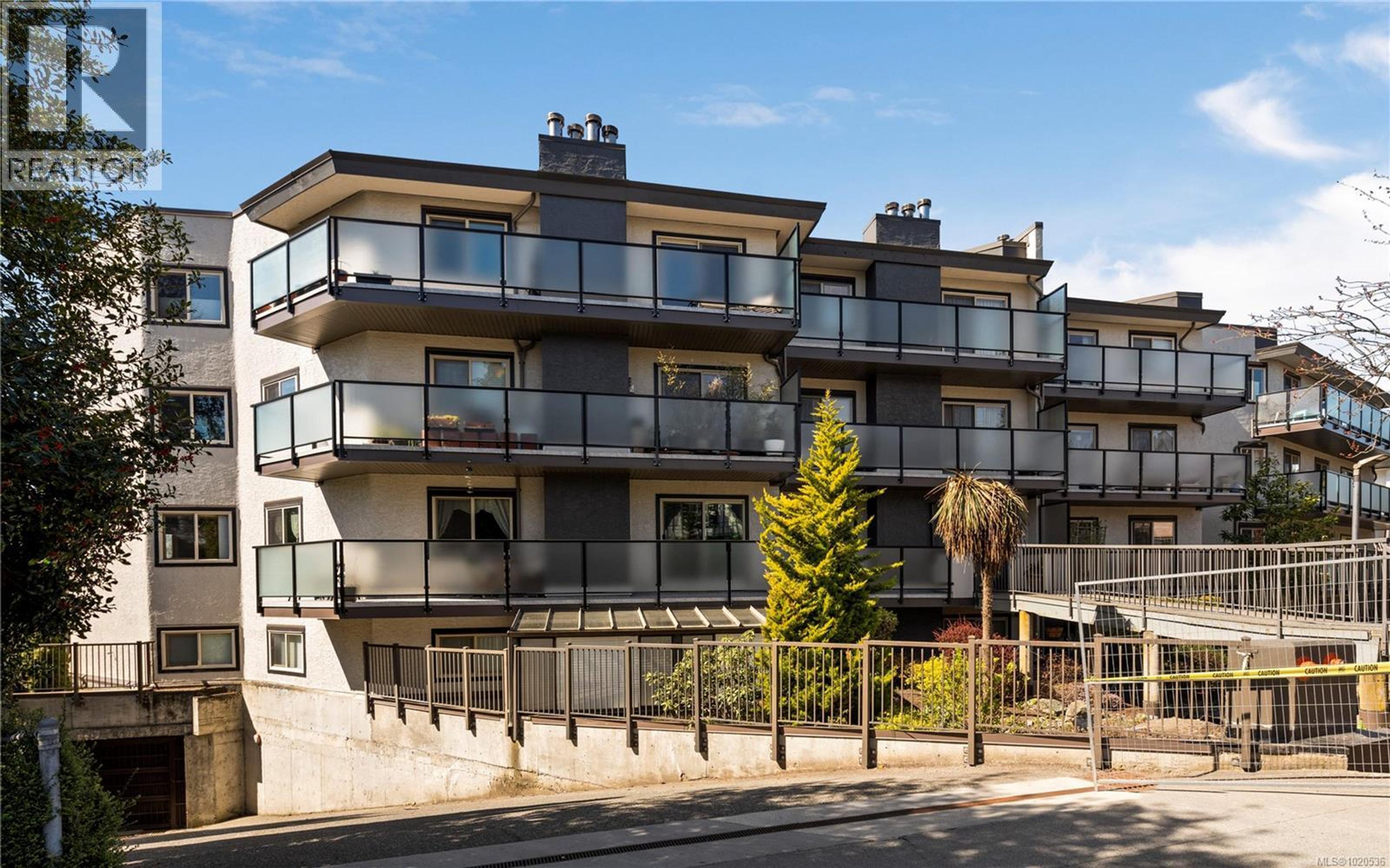 1241 Fairfield Rd, Victoria - Exteriors - Full Complex View - Photo 6