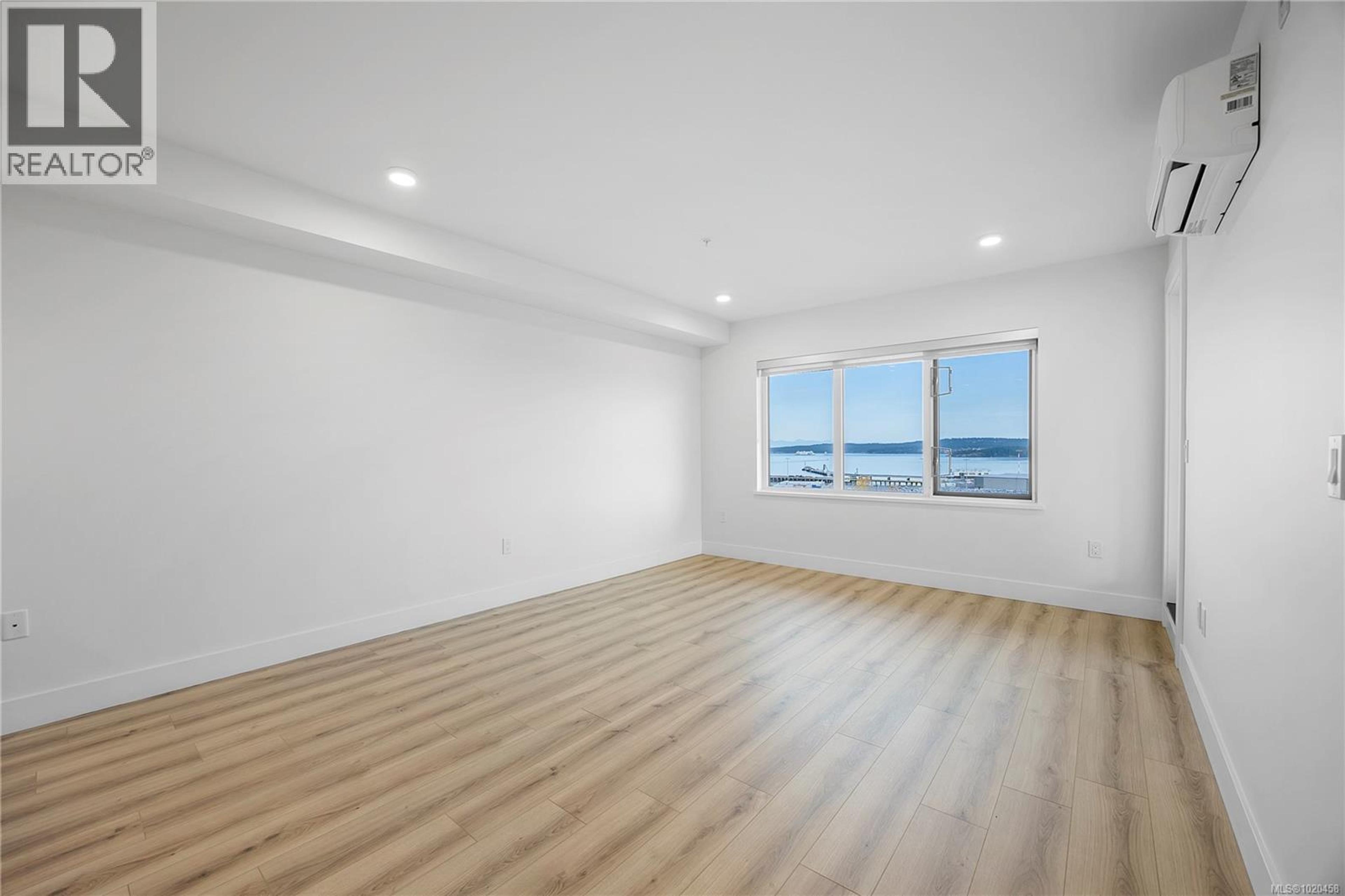 #505 45 HALIBURTON ST - 16