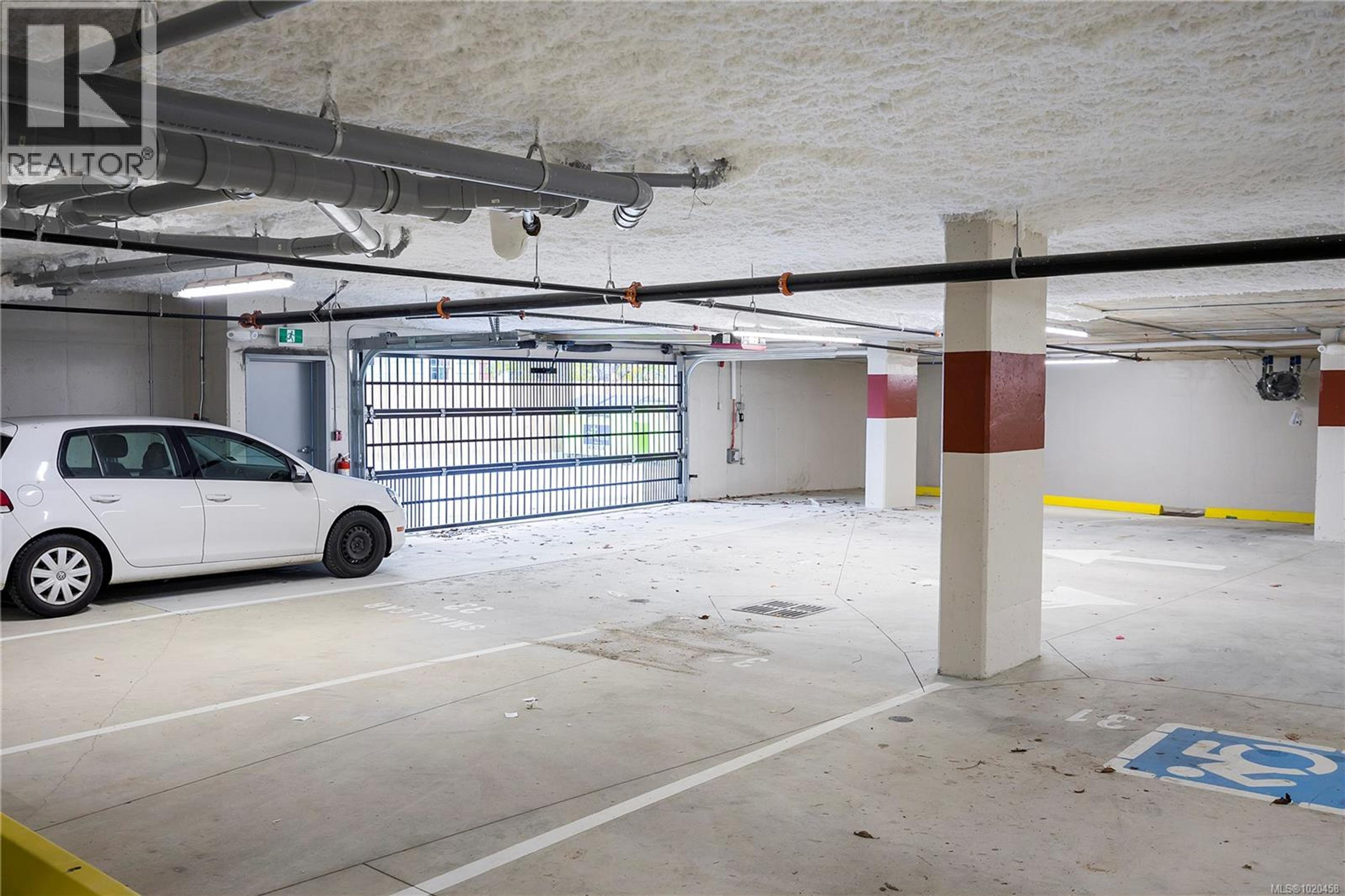 #505 45 HALIBURTON ST - 45