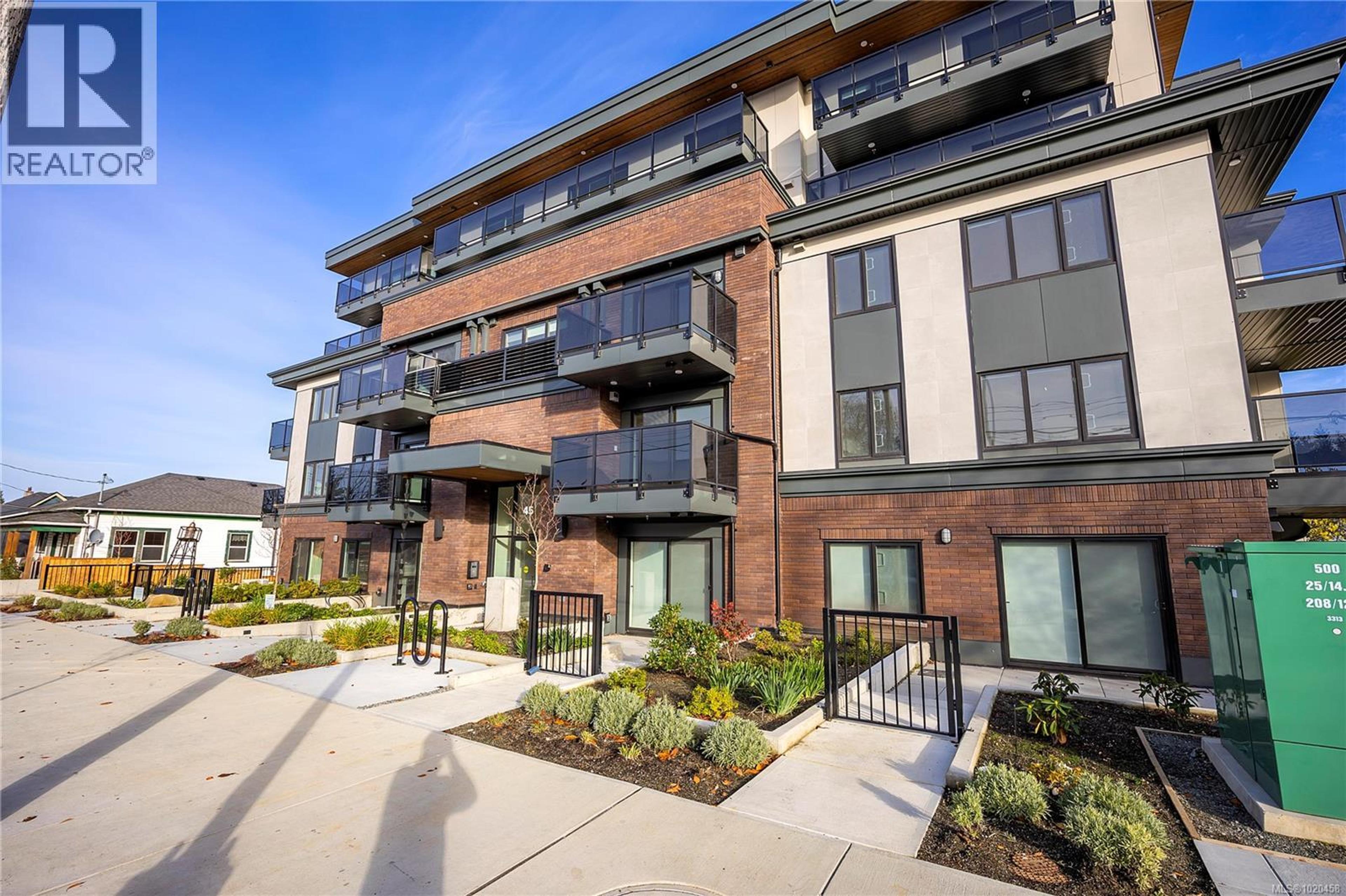 #505 45 HALIBURTON ST - 48