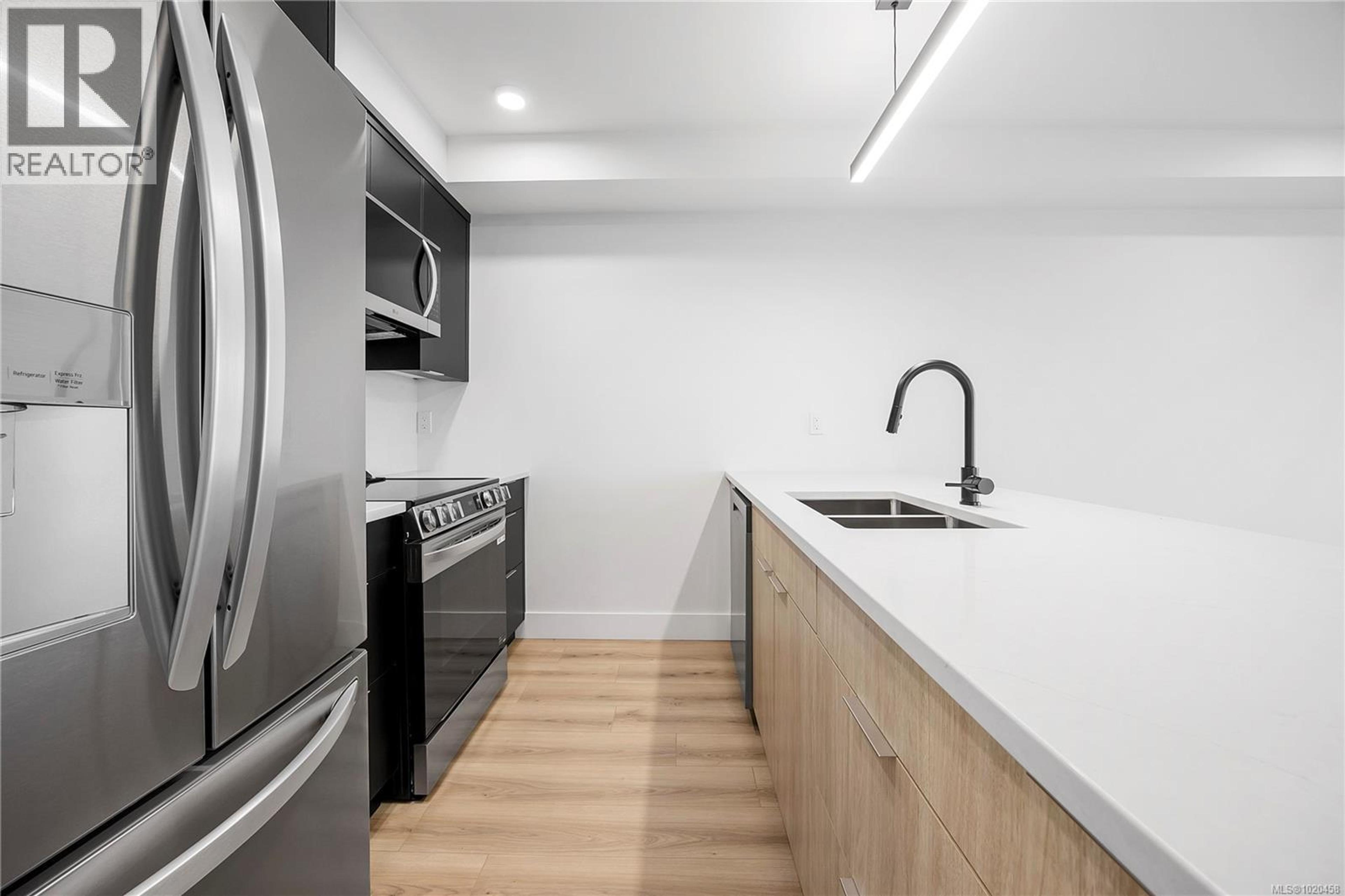 #505 45 HALIBURTON ST - 7