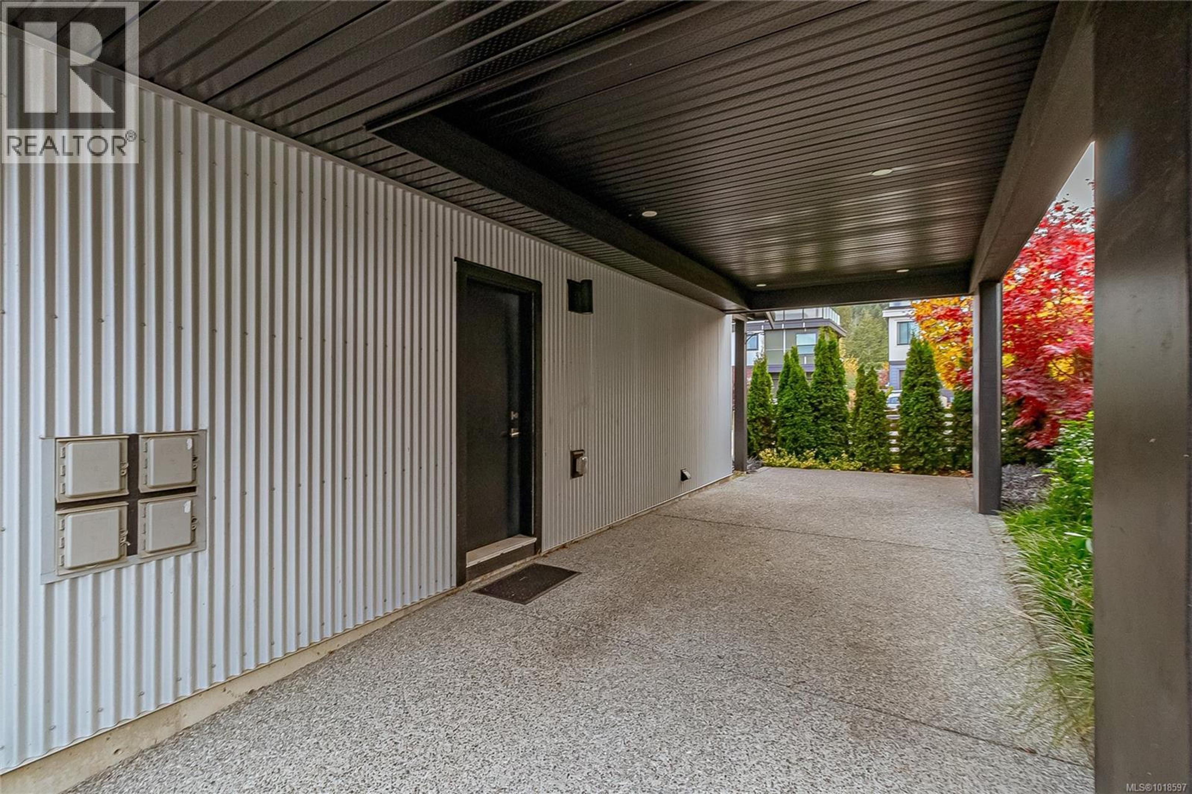 1201 Nova Crt, Langford - Exteriors - Photo 7