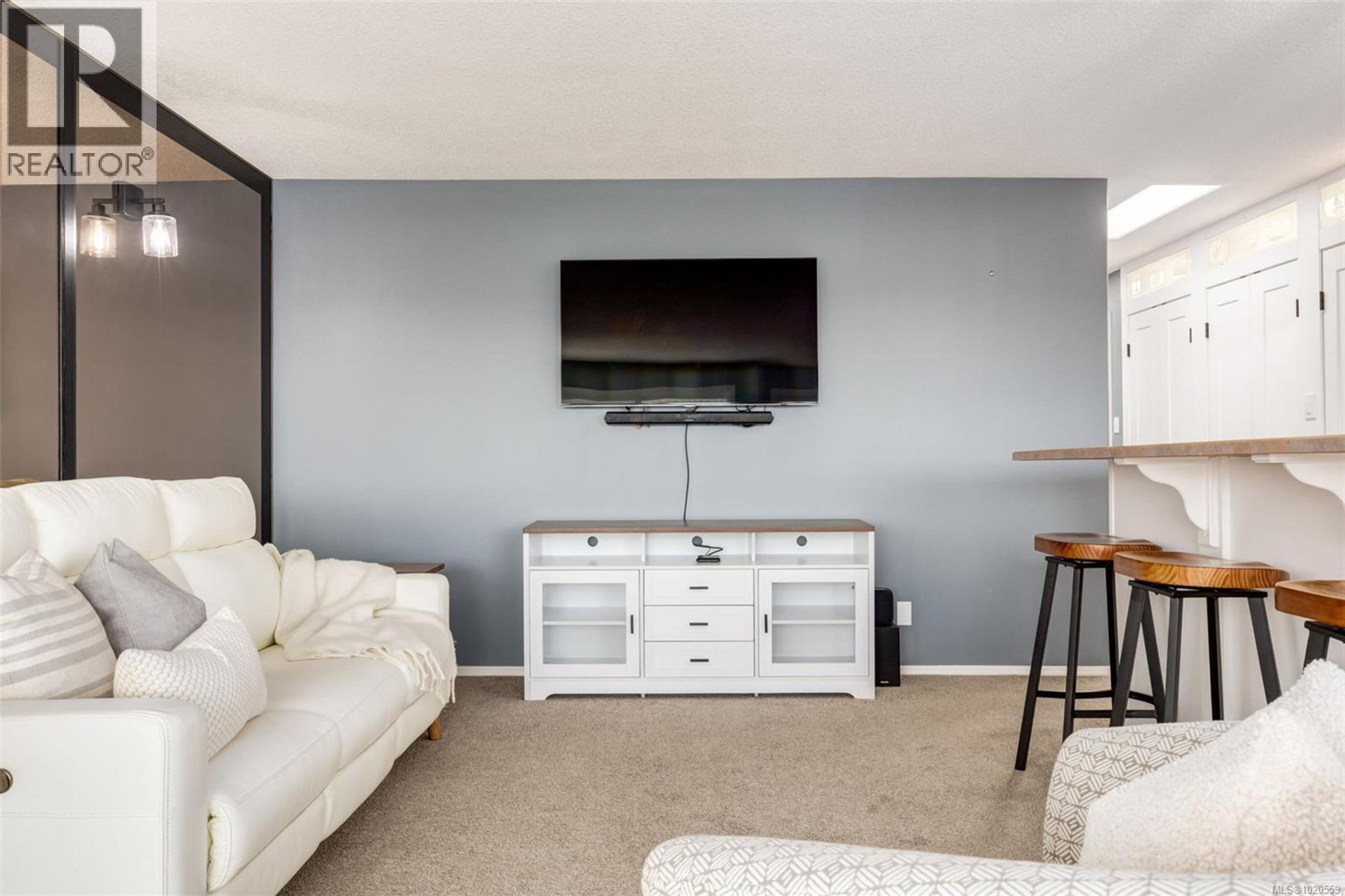 #402 55 DAWES ST - 17