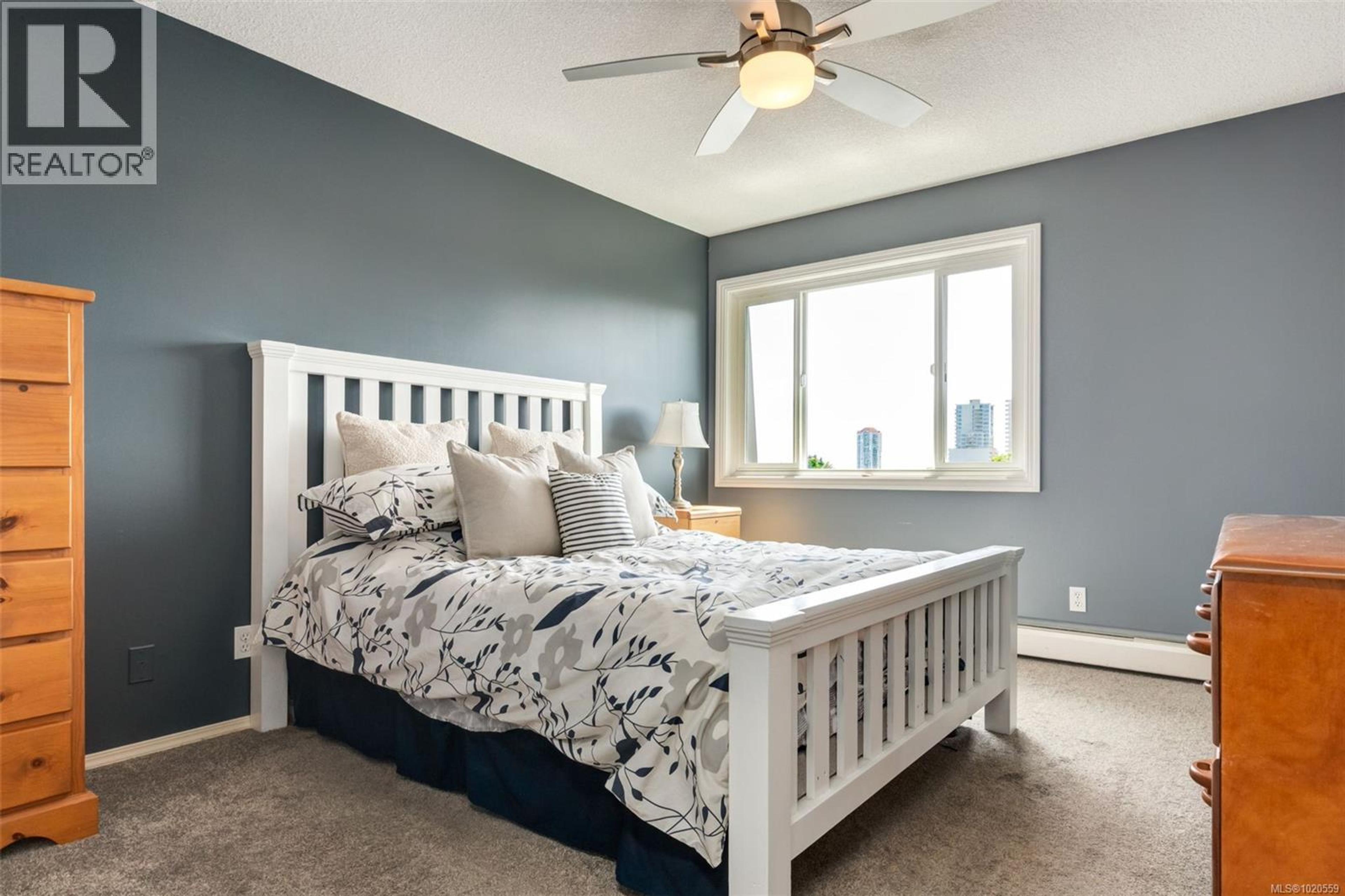 #402 55 DAWES ST - 19