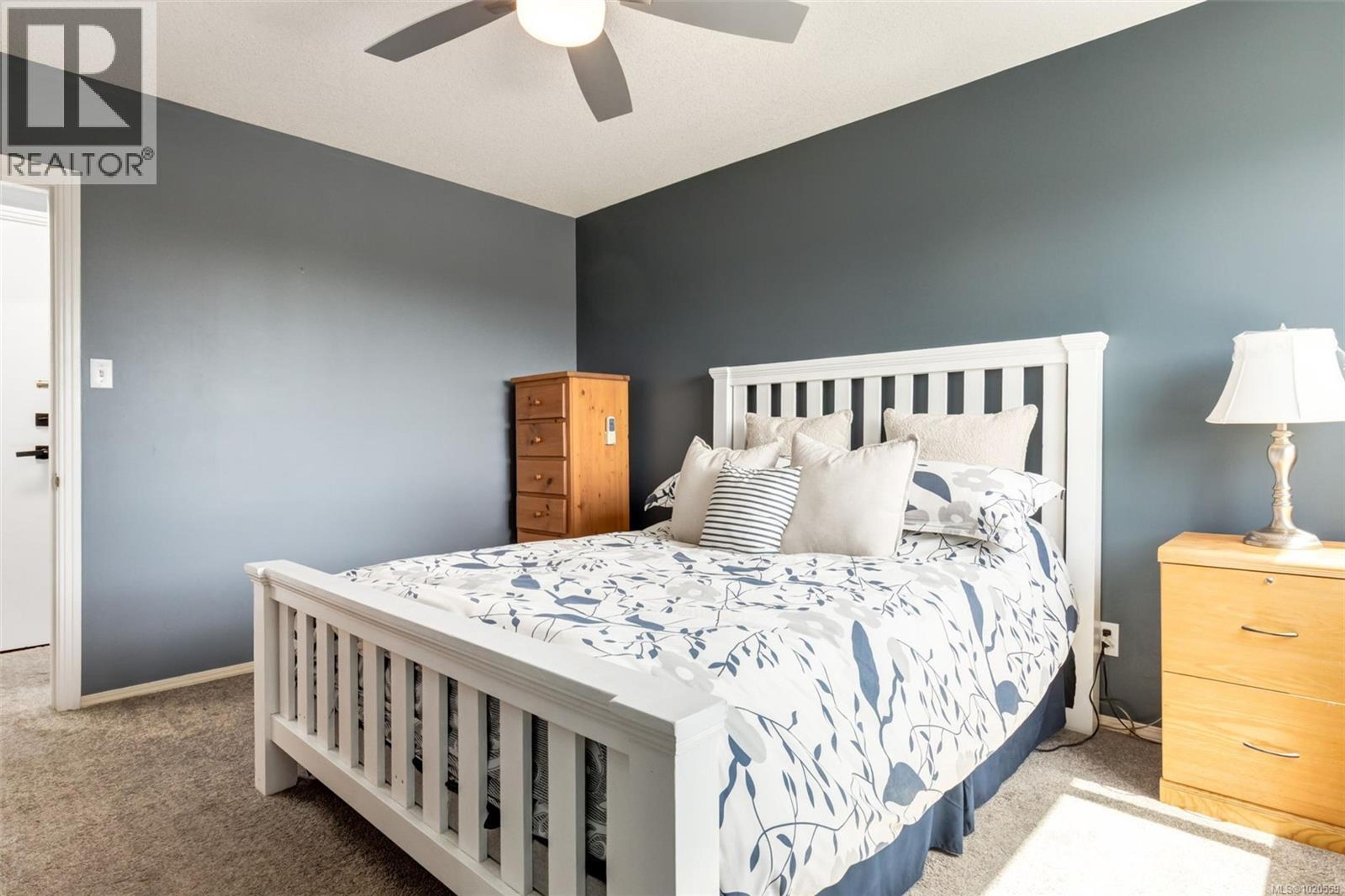 #402 55 DAWES ST - 21