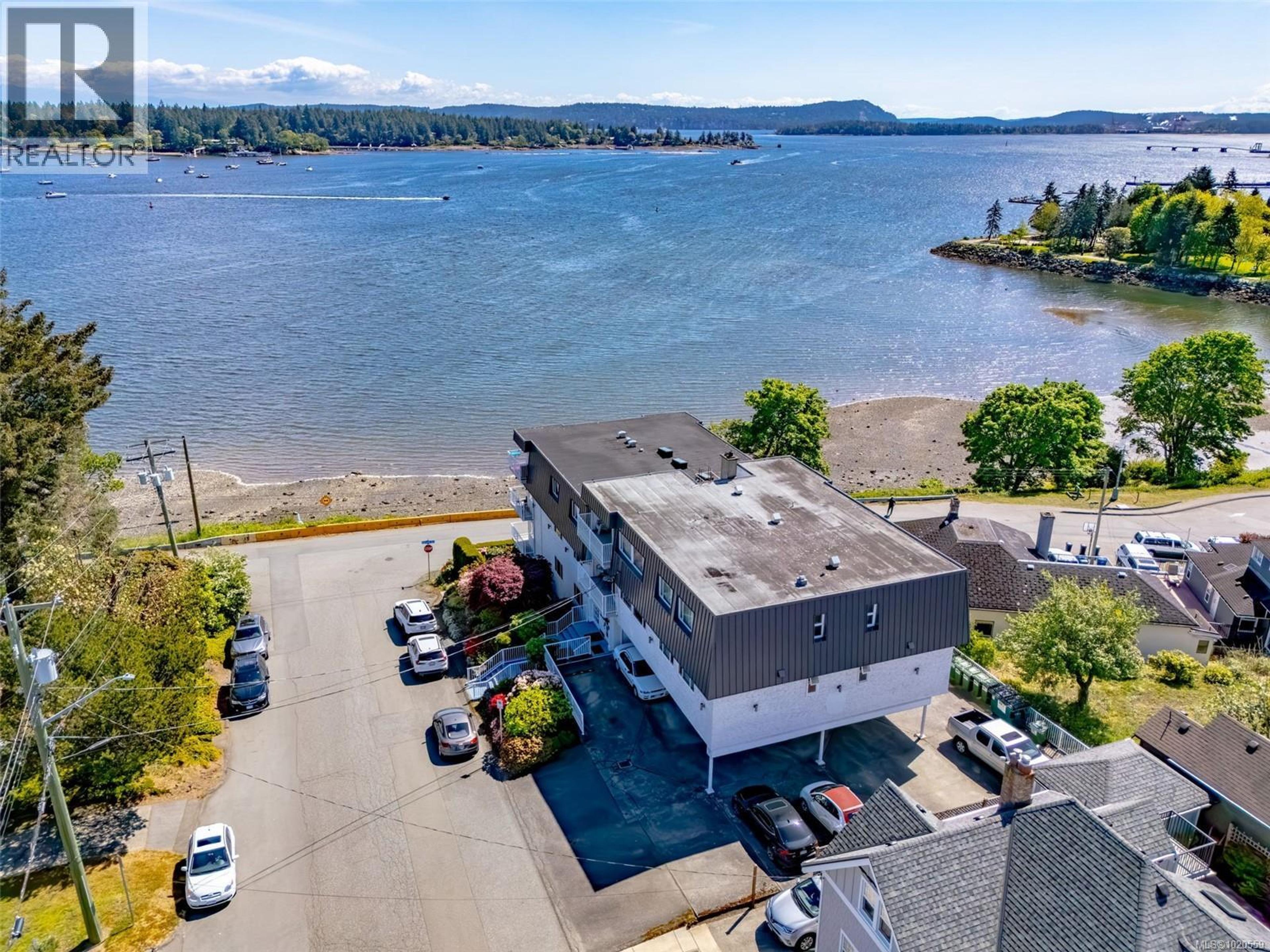 #402 55 DAWES ST - 41