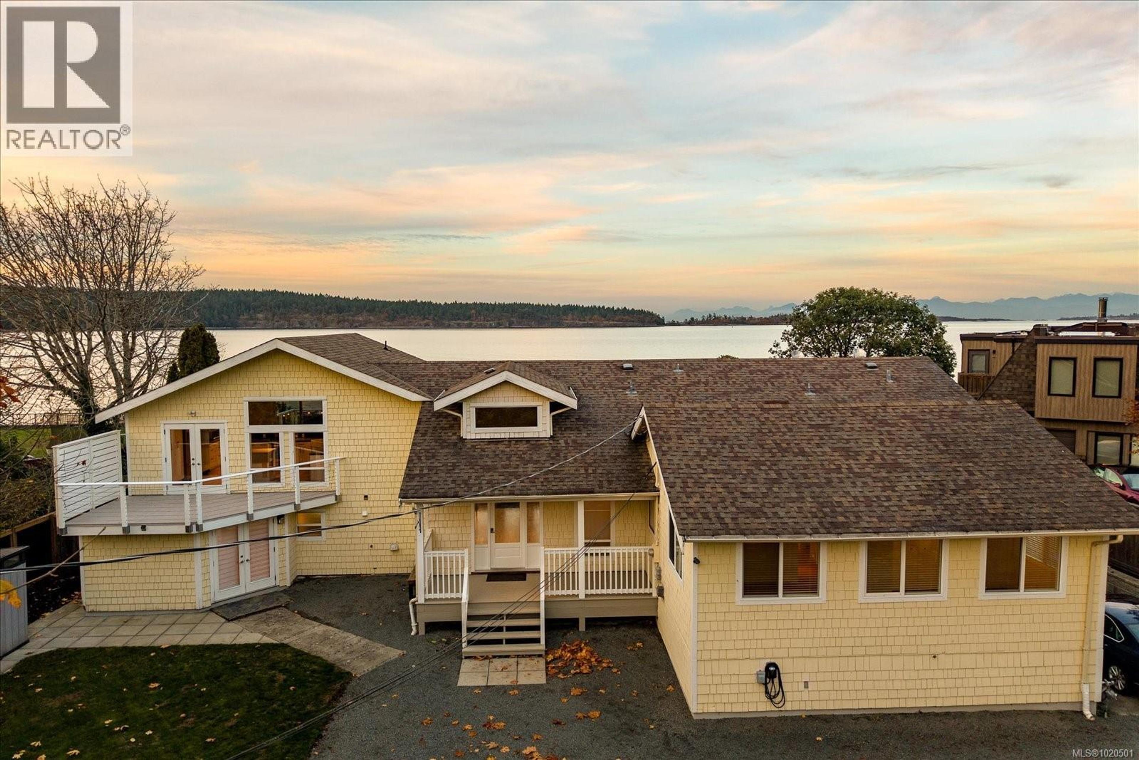 7850 SHANGRI-LA RD - 5