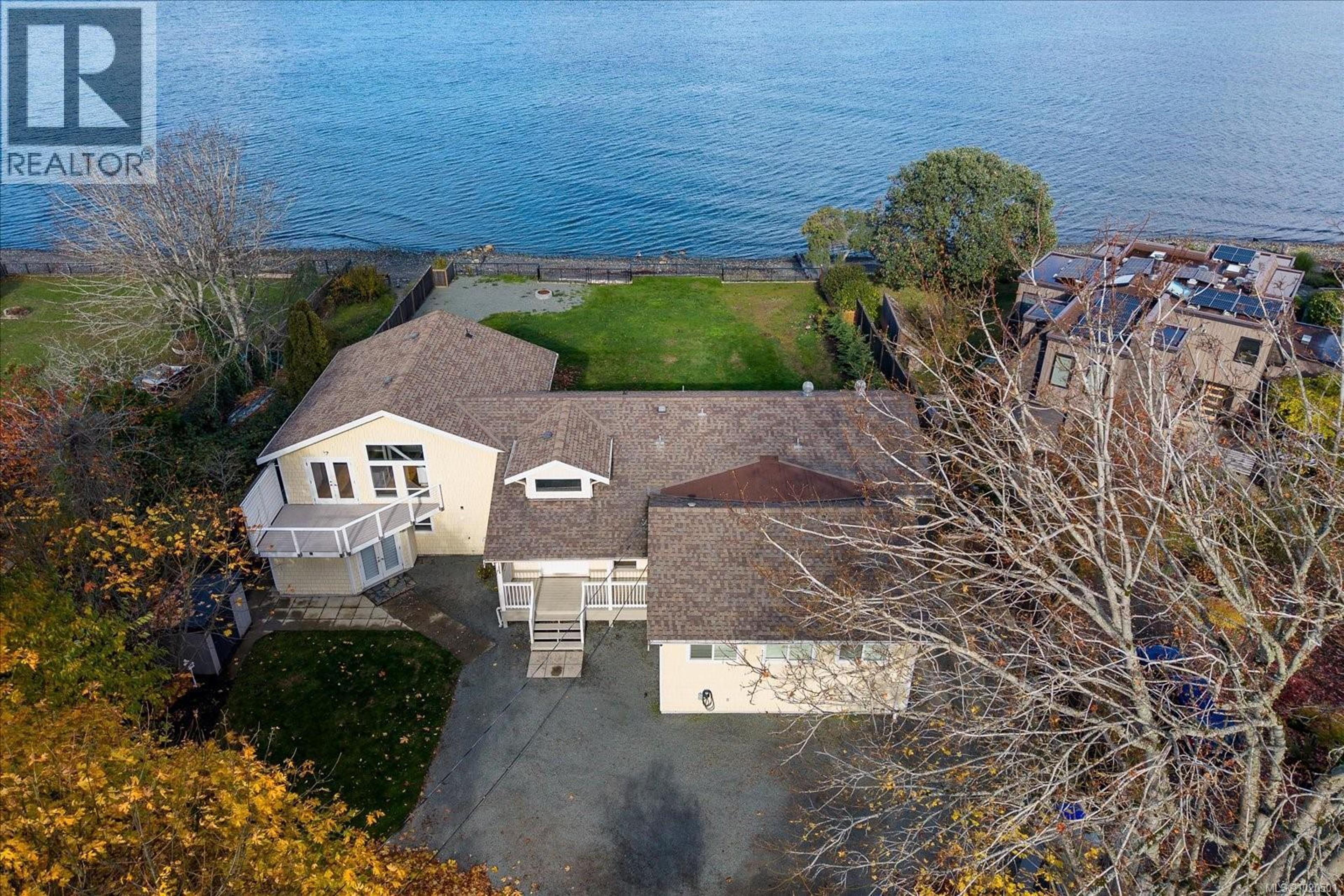 7850 SHANGRI-LA RD - 7