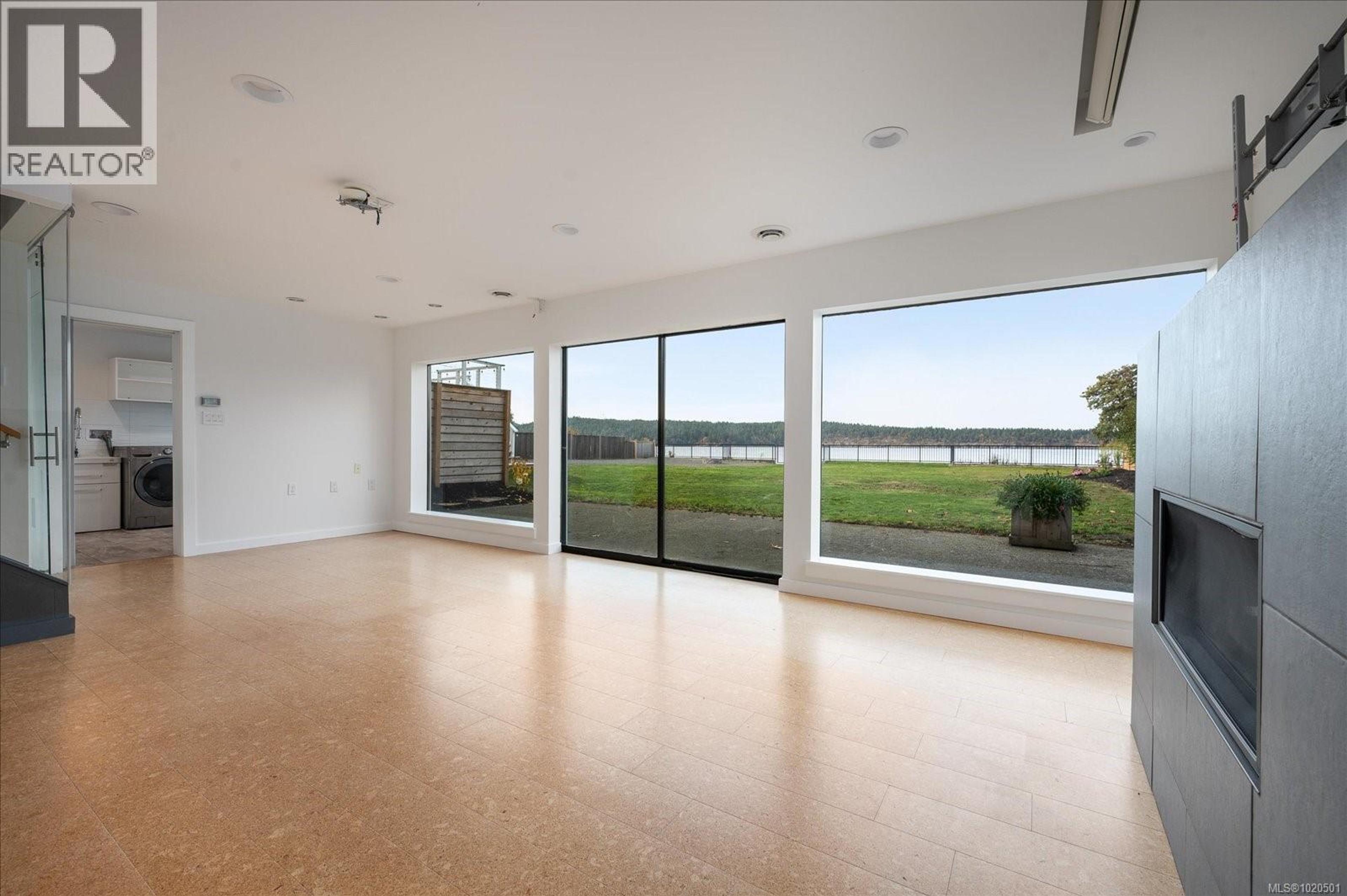 7850 SHANGRI-LA RD - 37