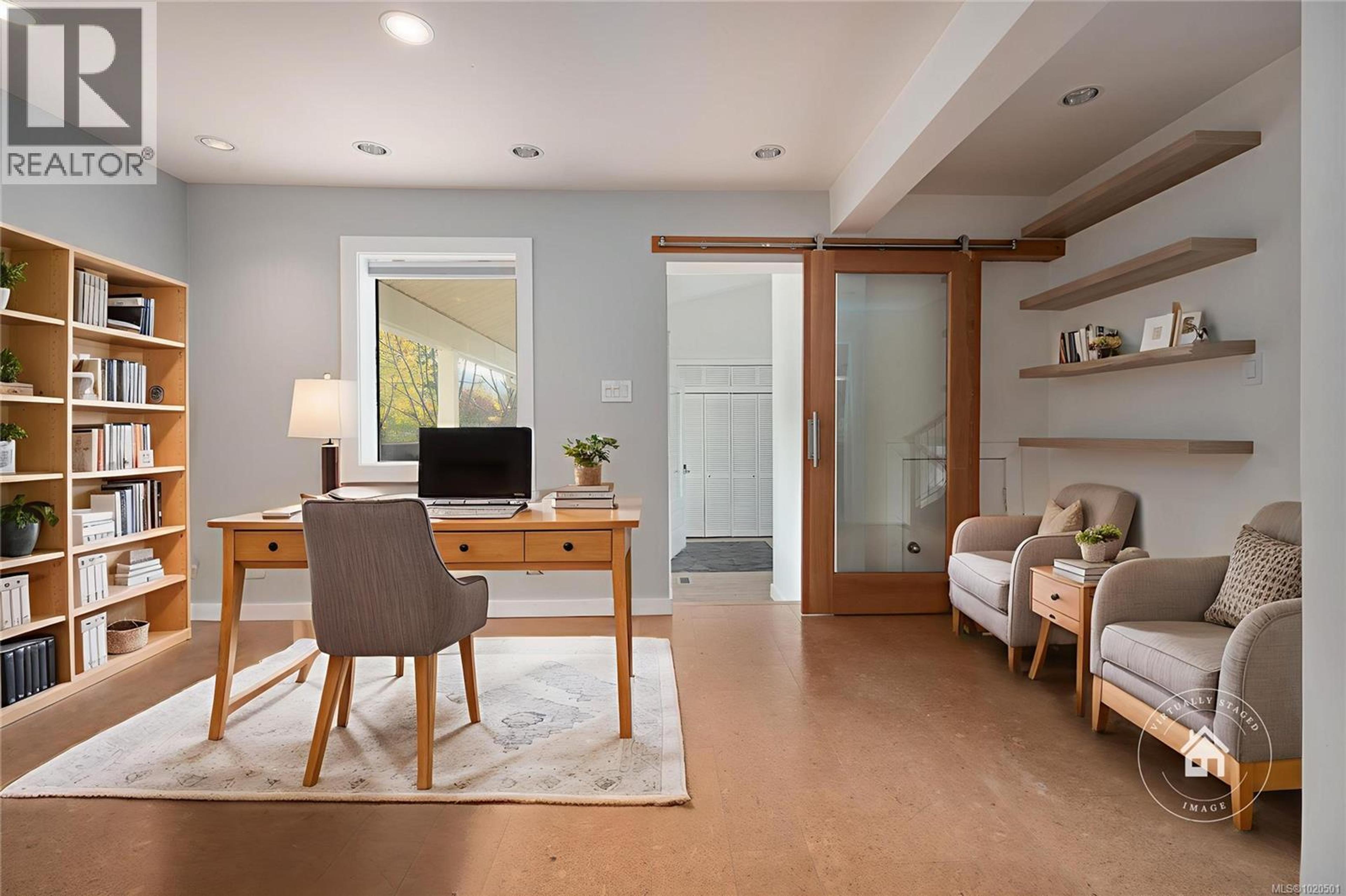 7850 SHANGRI-LA RD - 44