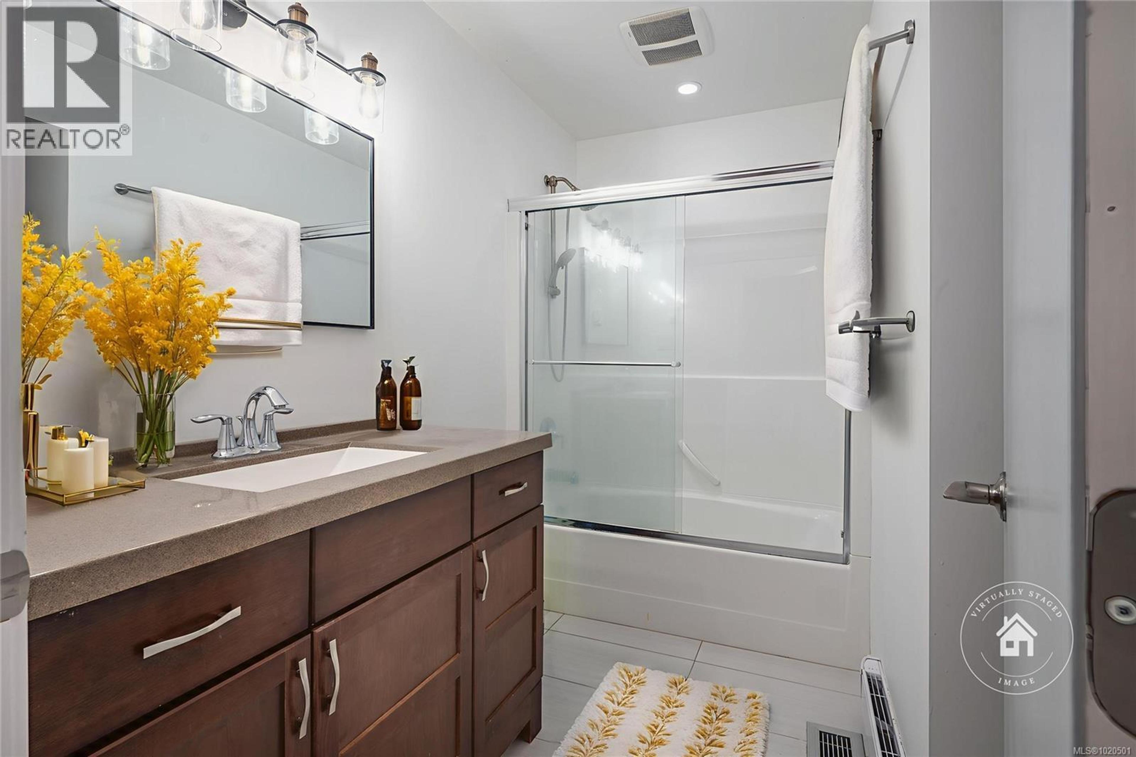 7850 SHANGRI-LA RD - 59