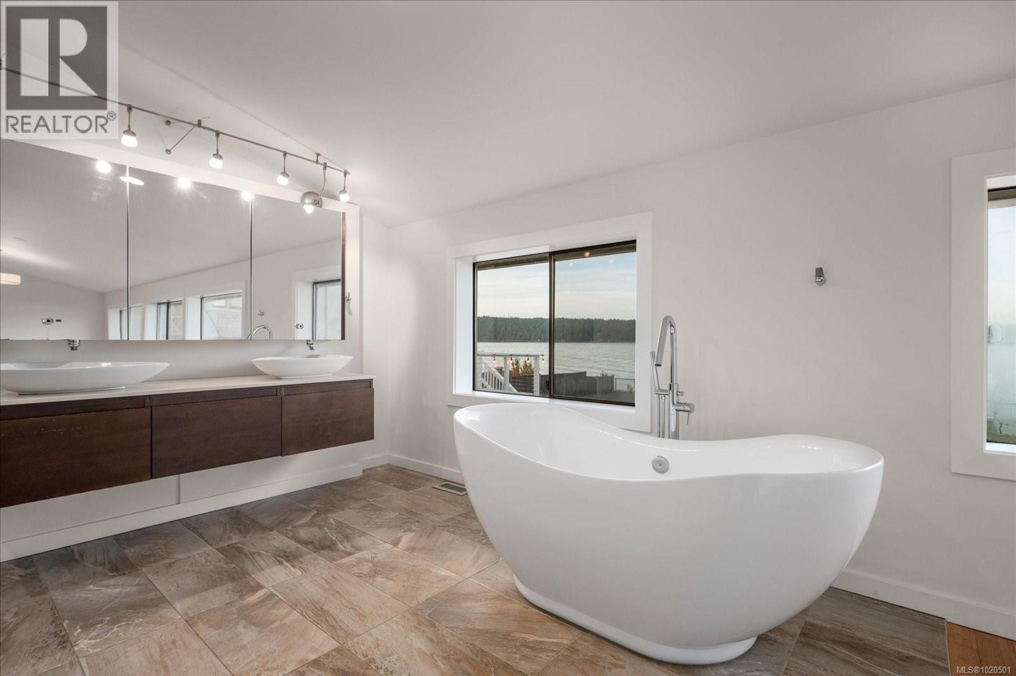 7850 SHANGRI-LA RD - 51