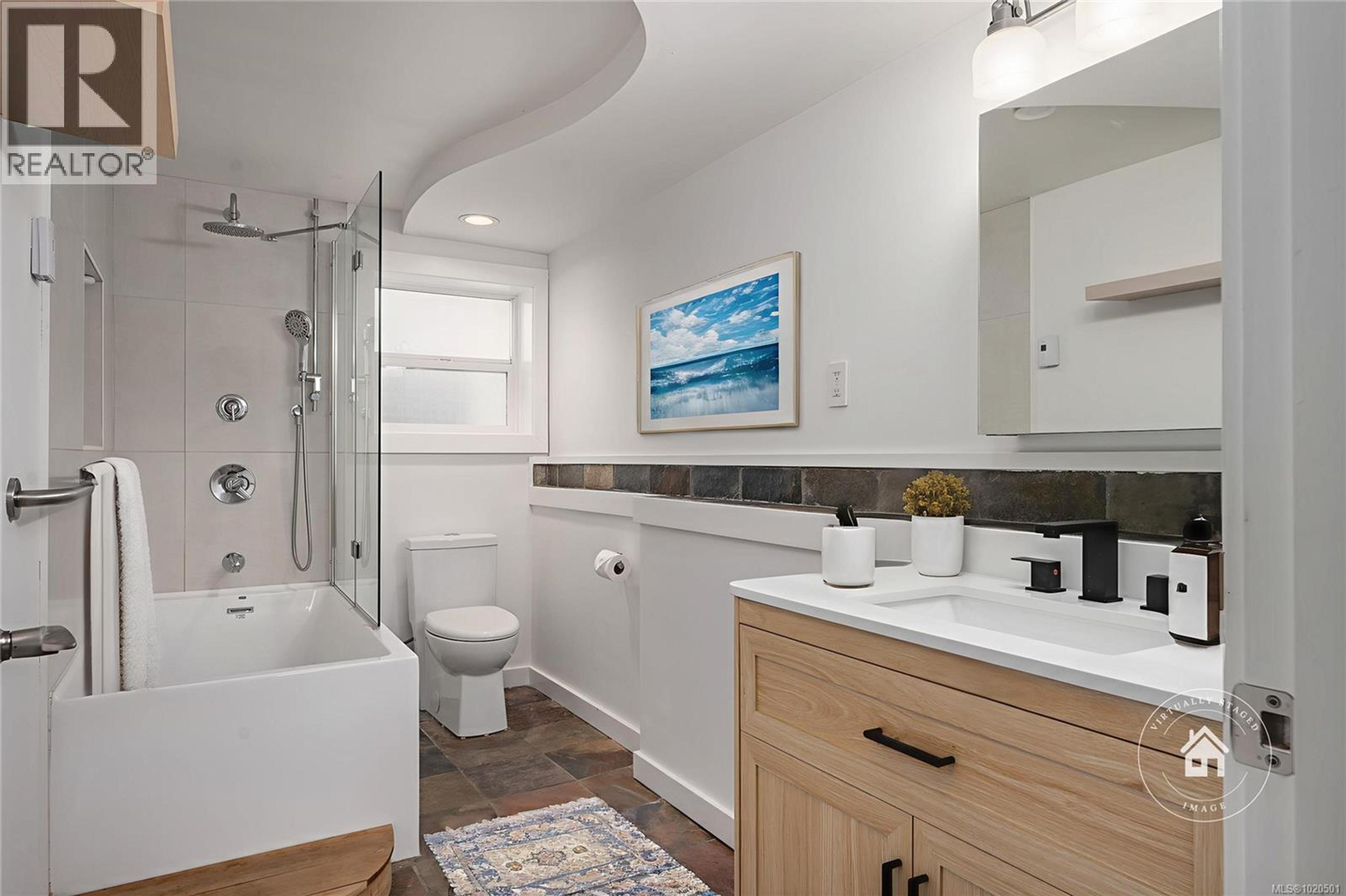 7850 SHANGRI-LA RD - 72