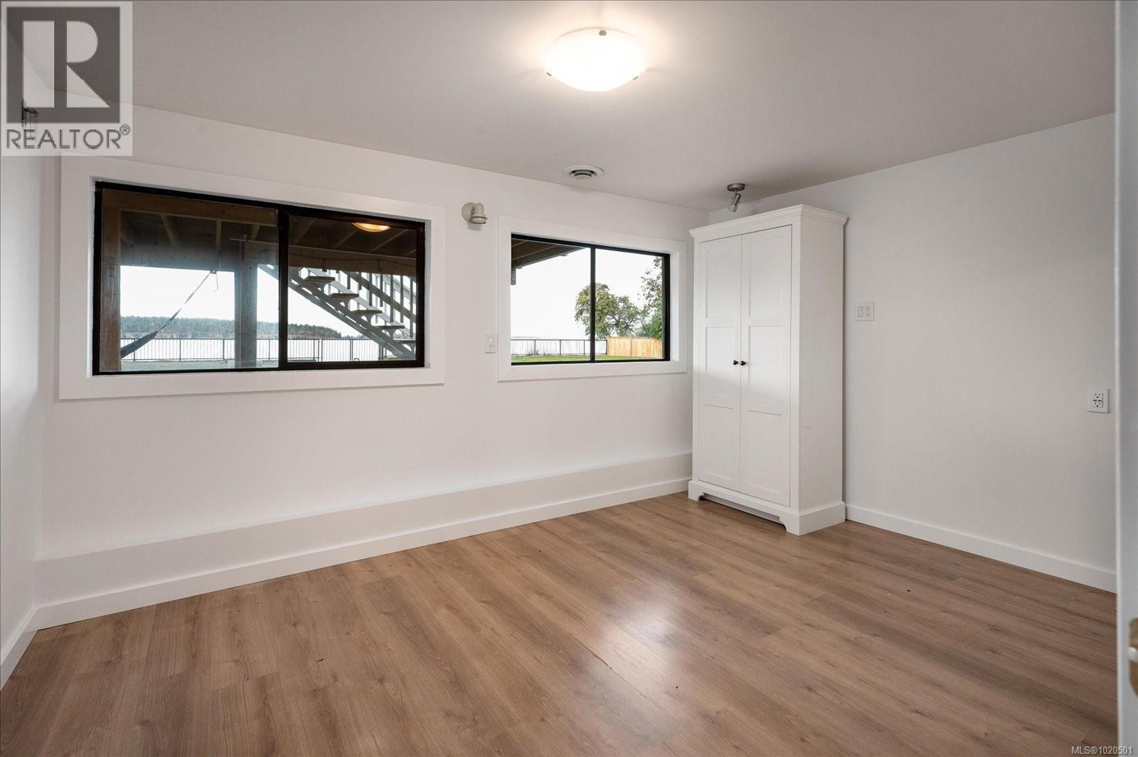 7850 SHANGRI-LA RD - 67