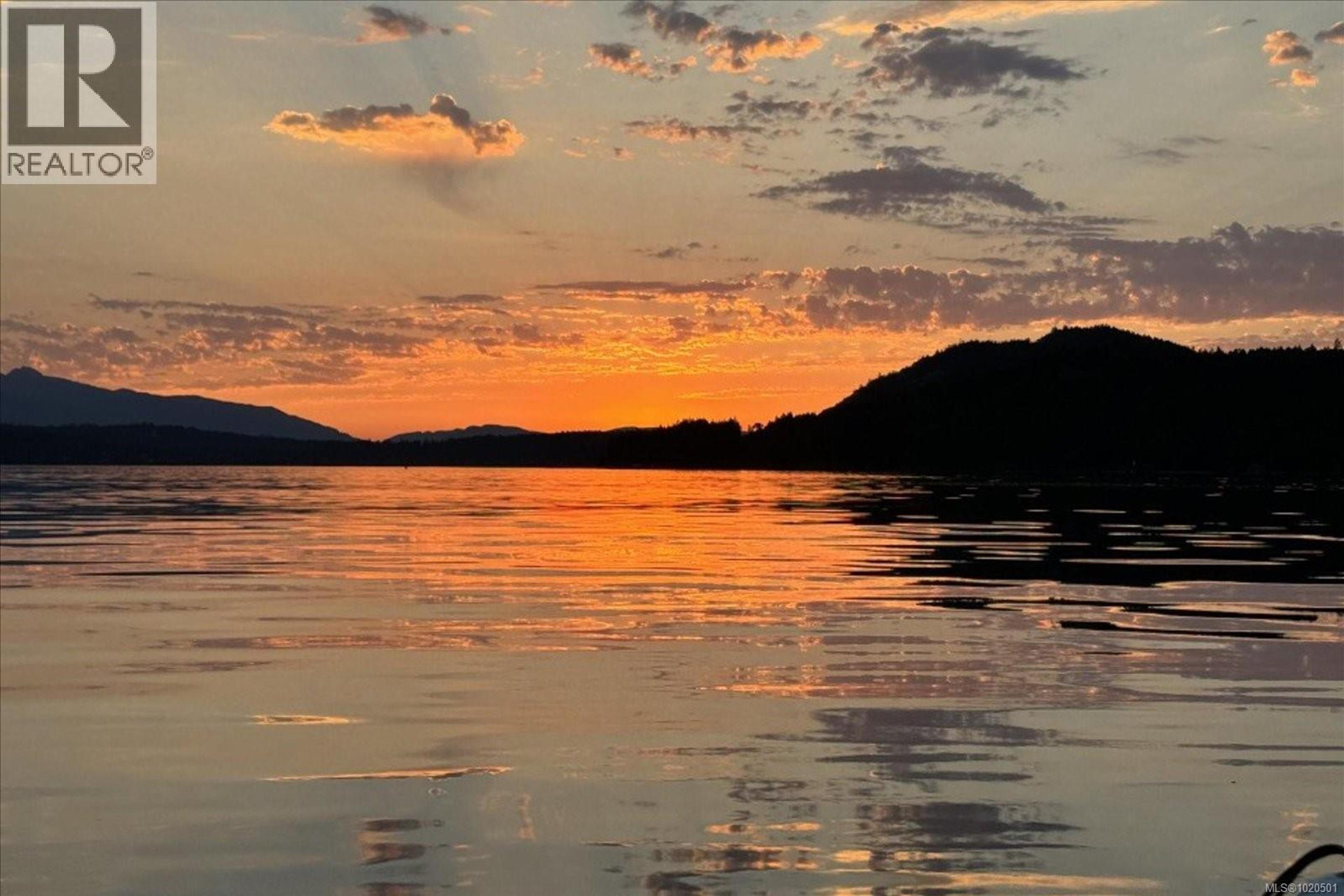 7850 SHANGRI-LA RD - 84