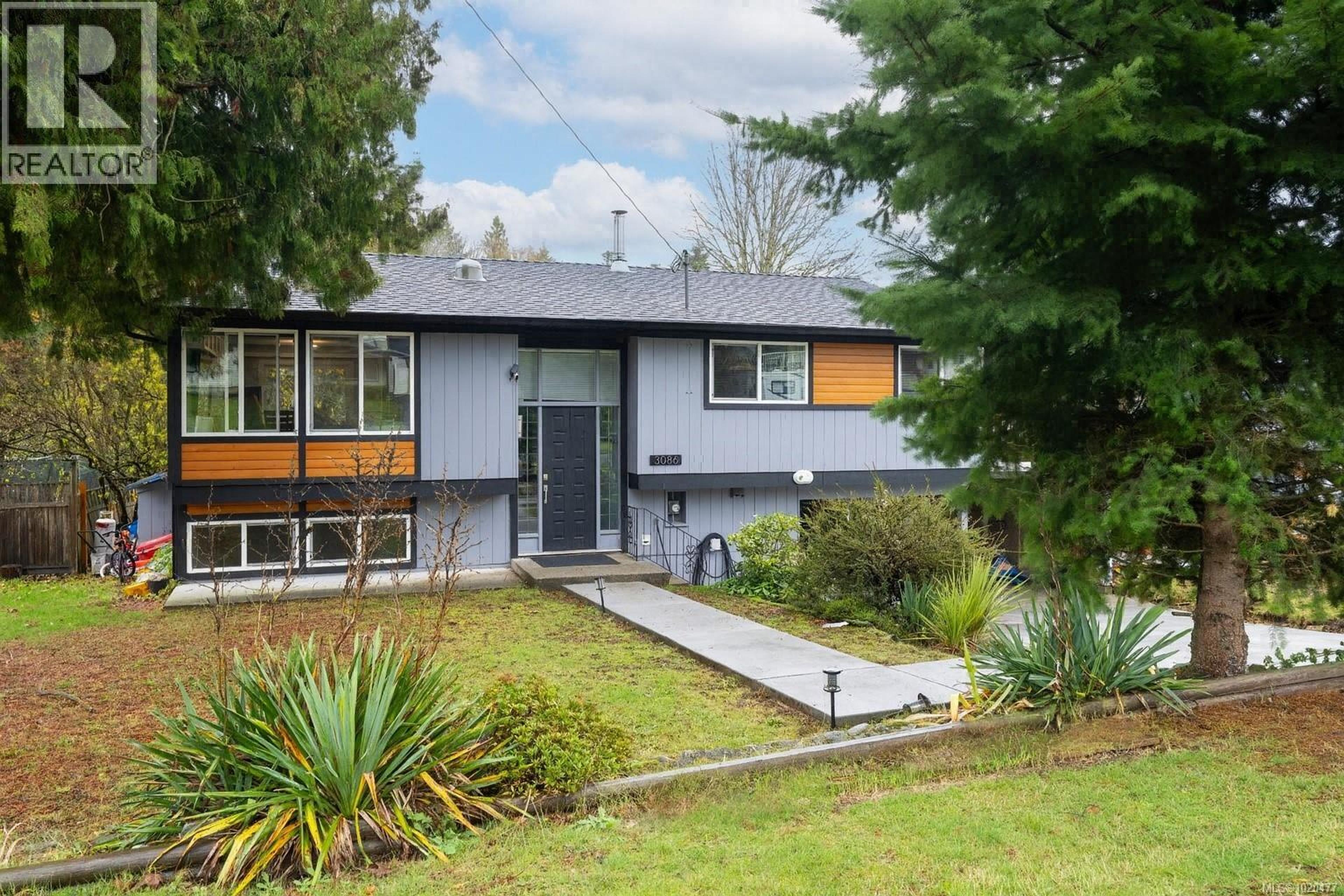 3086 SHAMROCK PL - Main Image