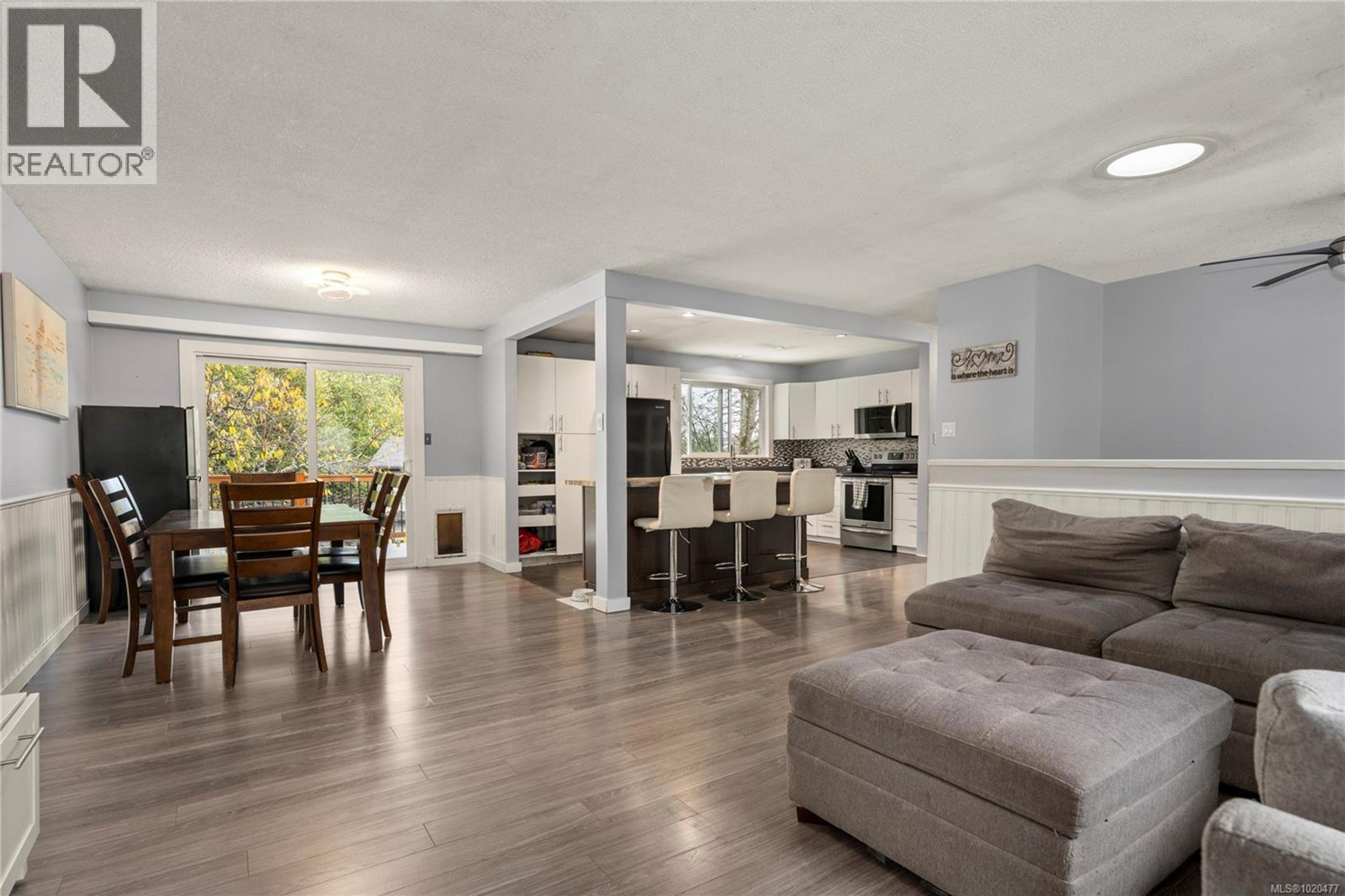 3086 SHAMROCK PL - 6