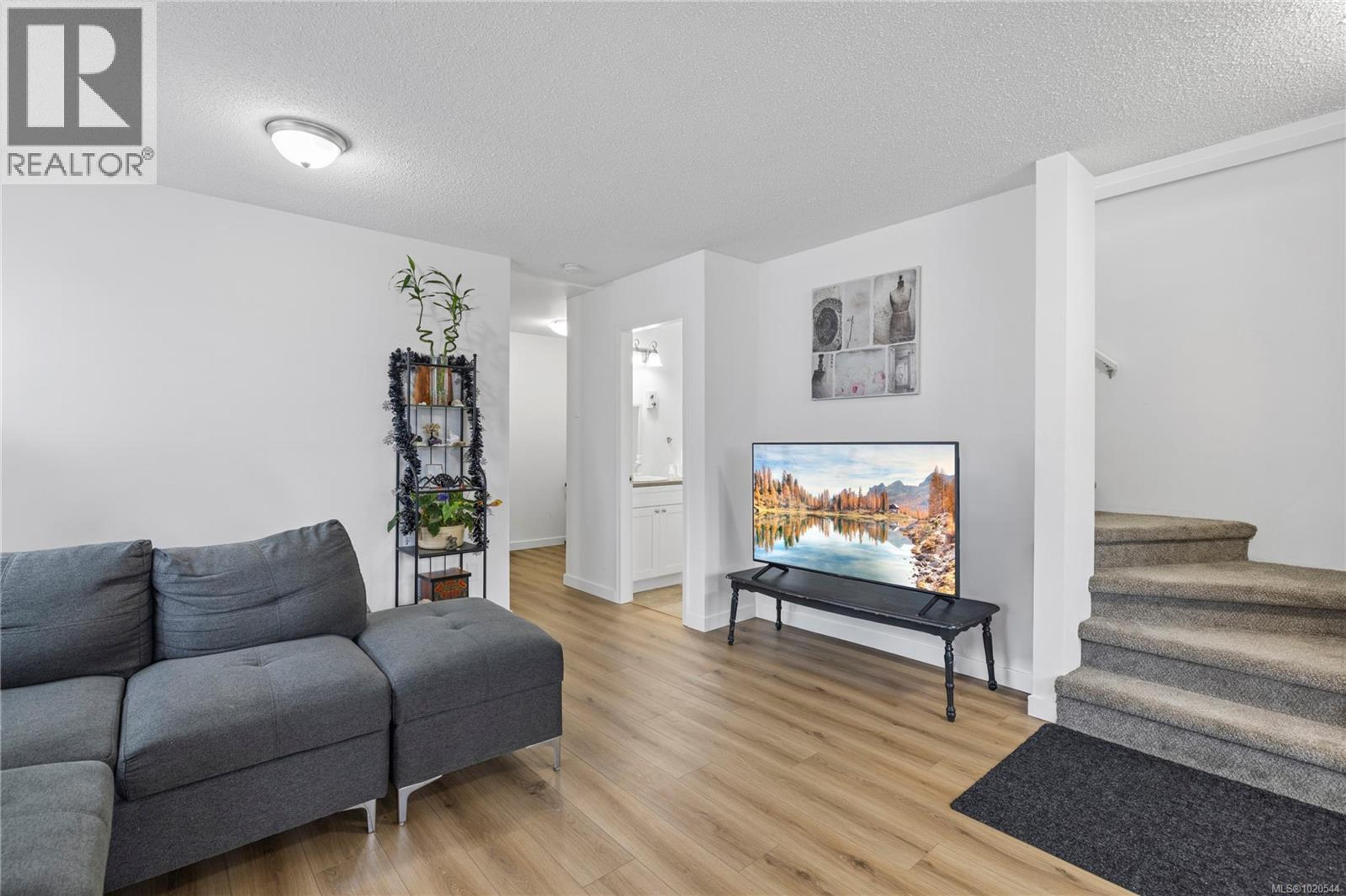 #1 438 GAIL PL - Image 3