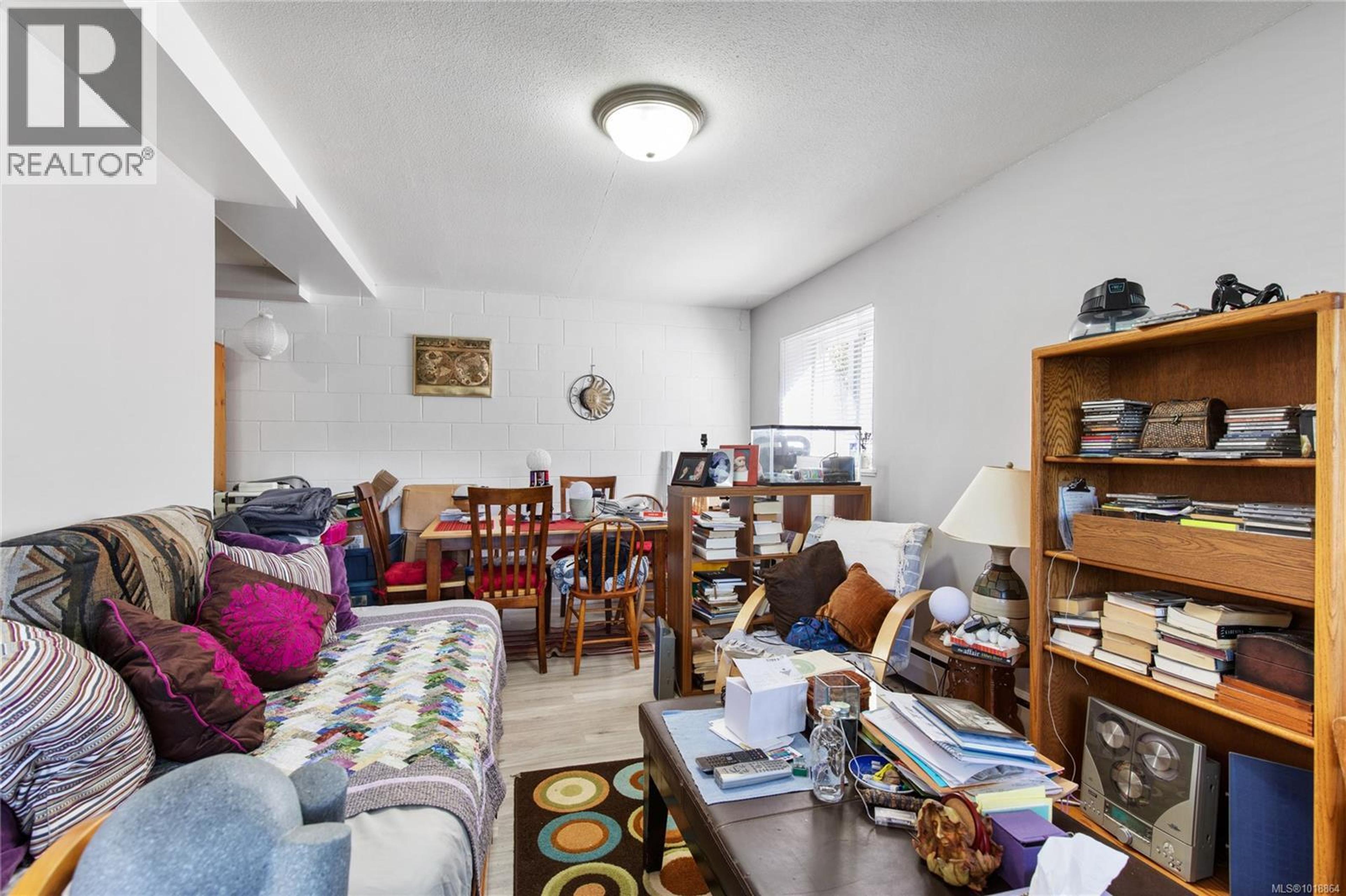 #5109 999 BOWEN RD - 10