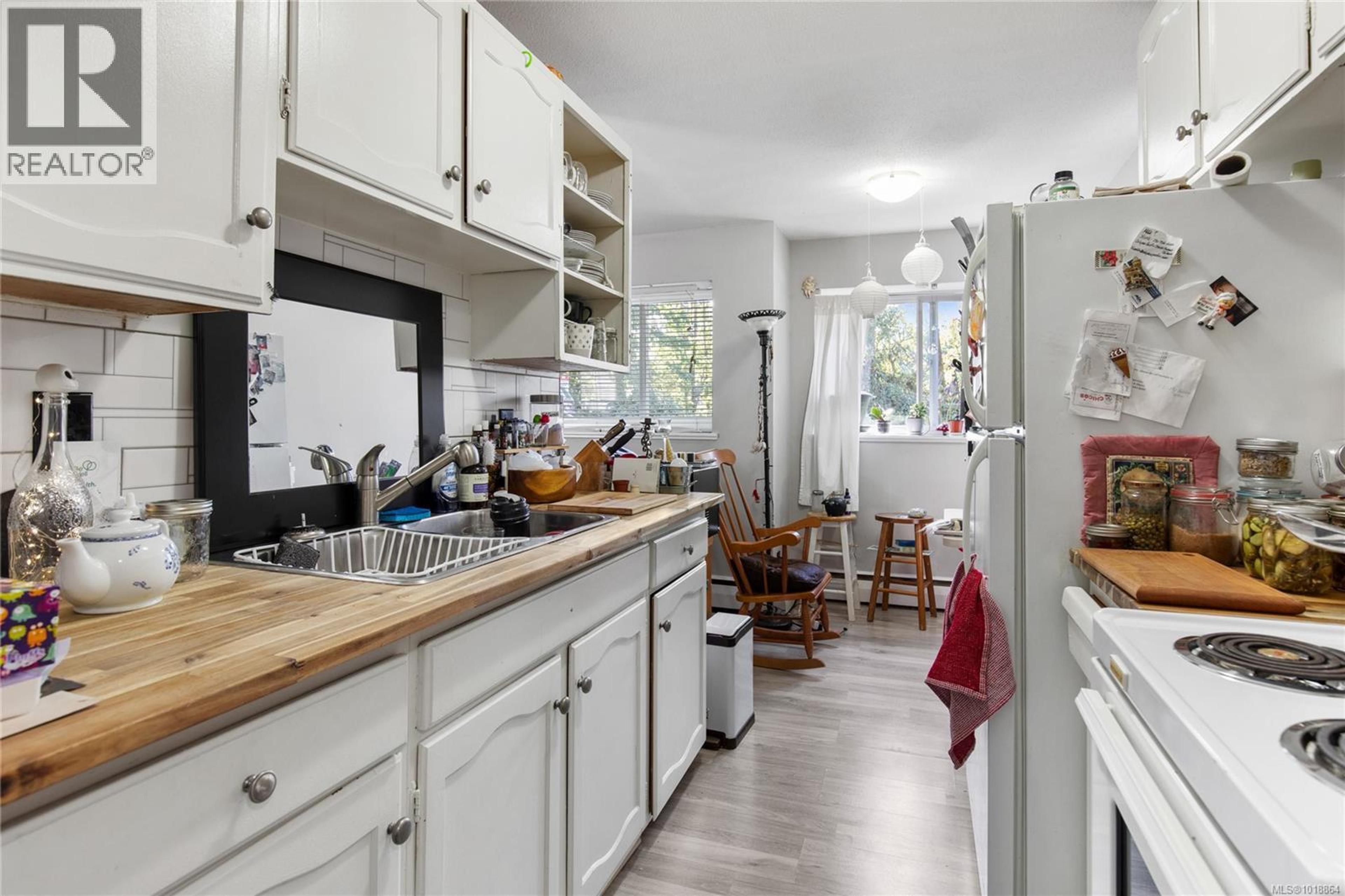 #5109 999 BOWEN RD - 12