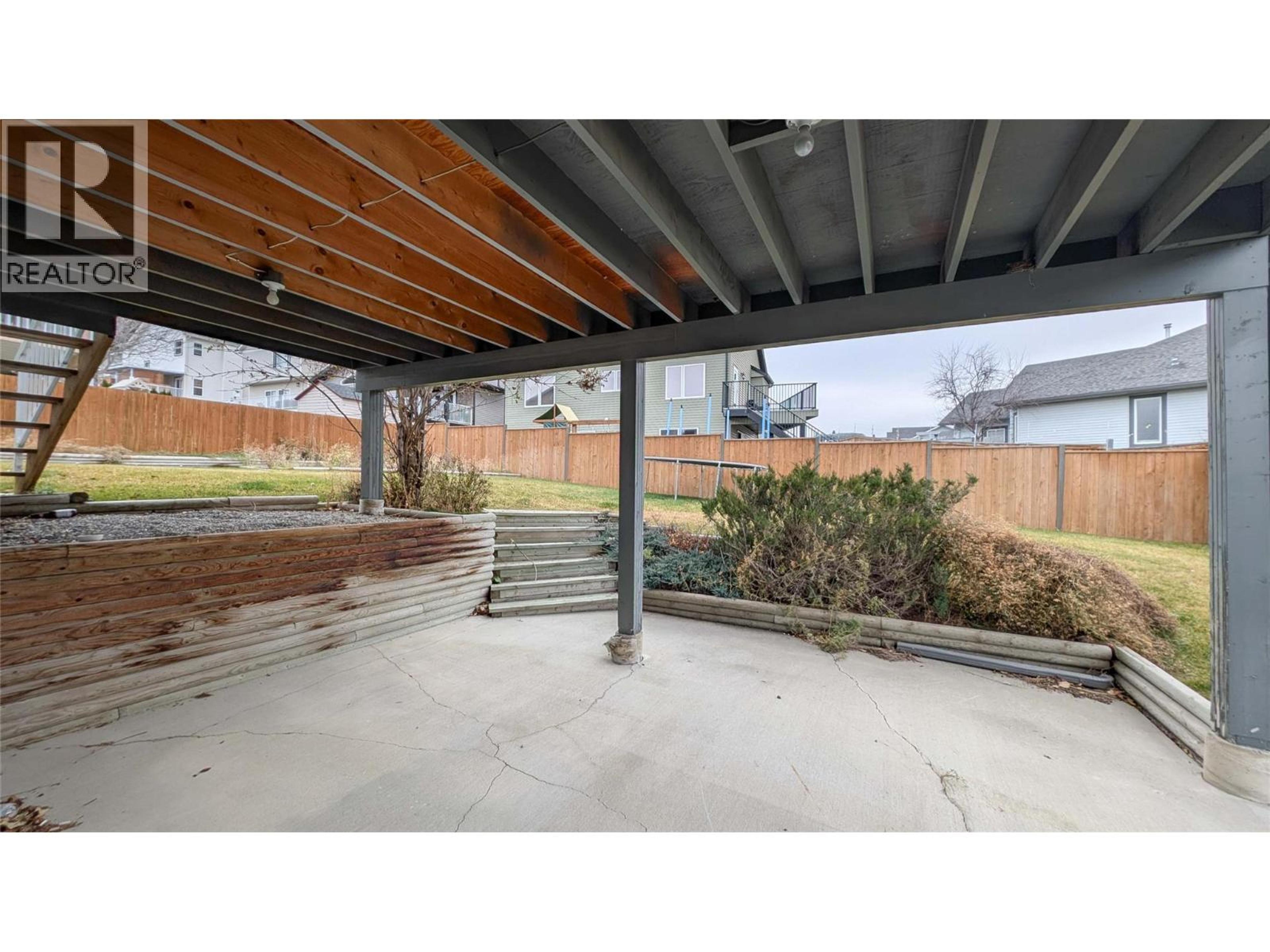 3301 MT FISHER  N DRIVE - 25