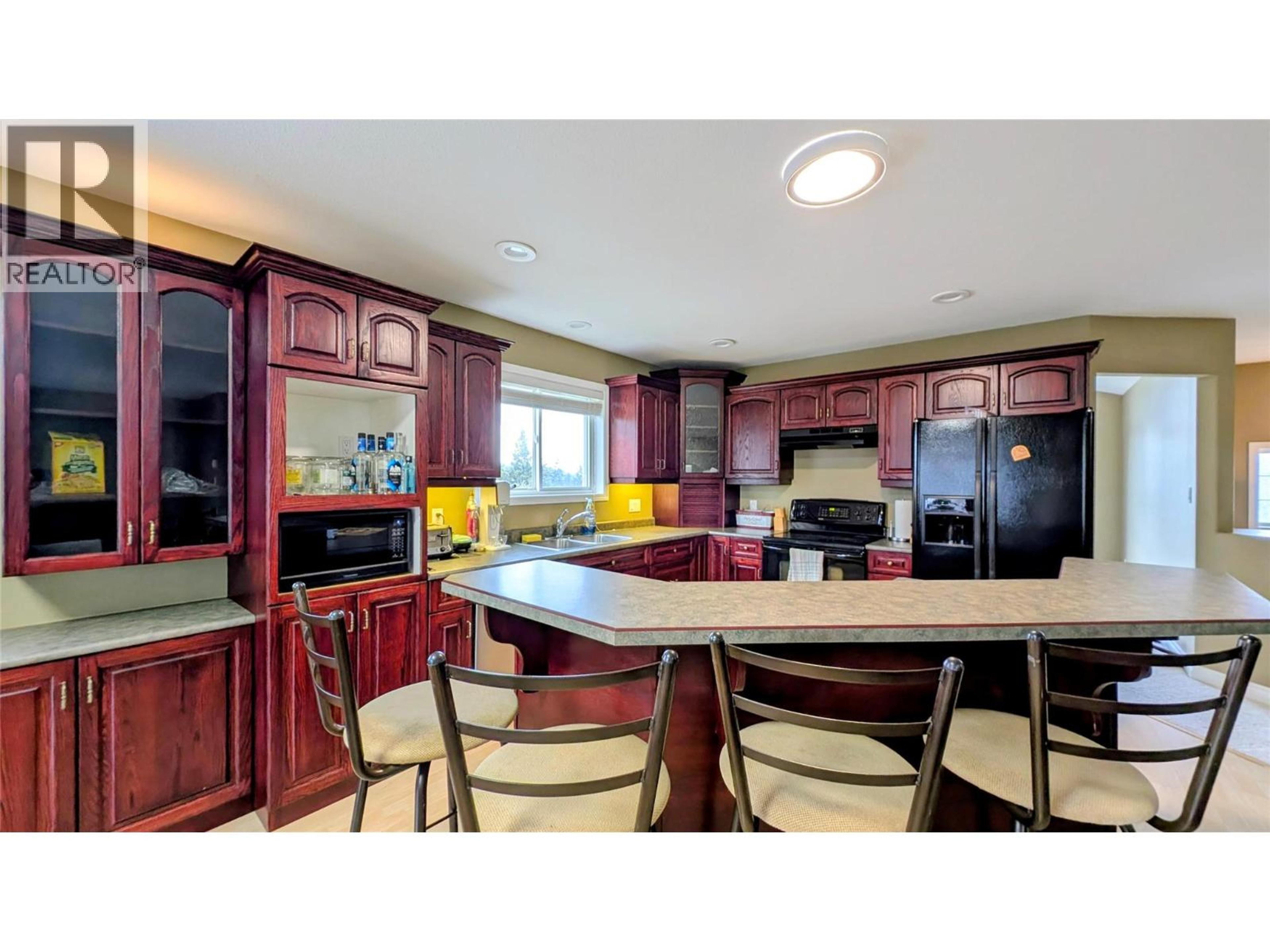 3301 MT FISHER  N DRIVE - 5