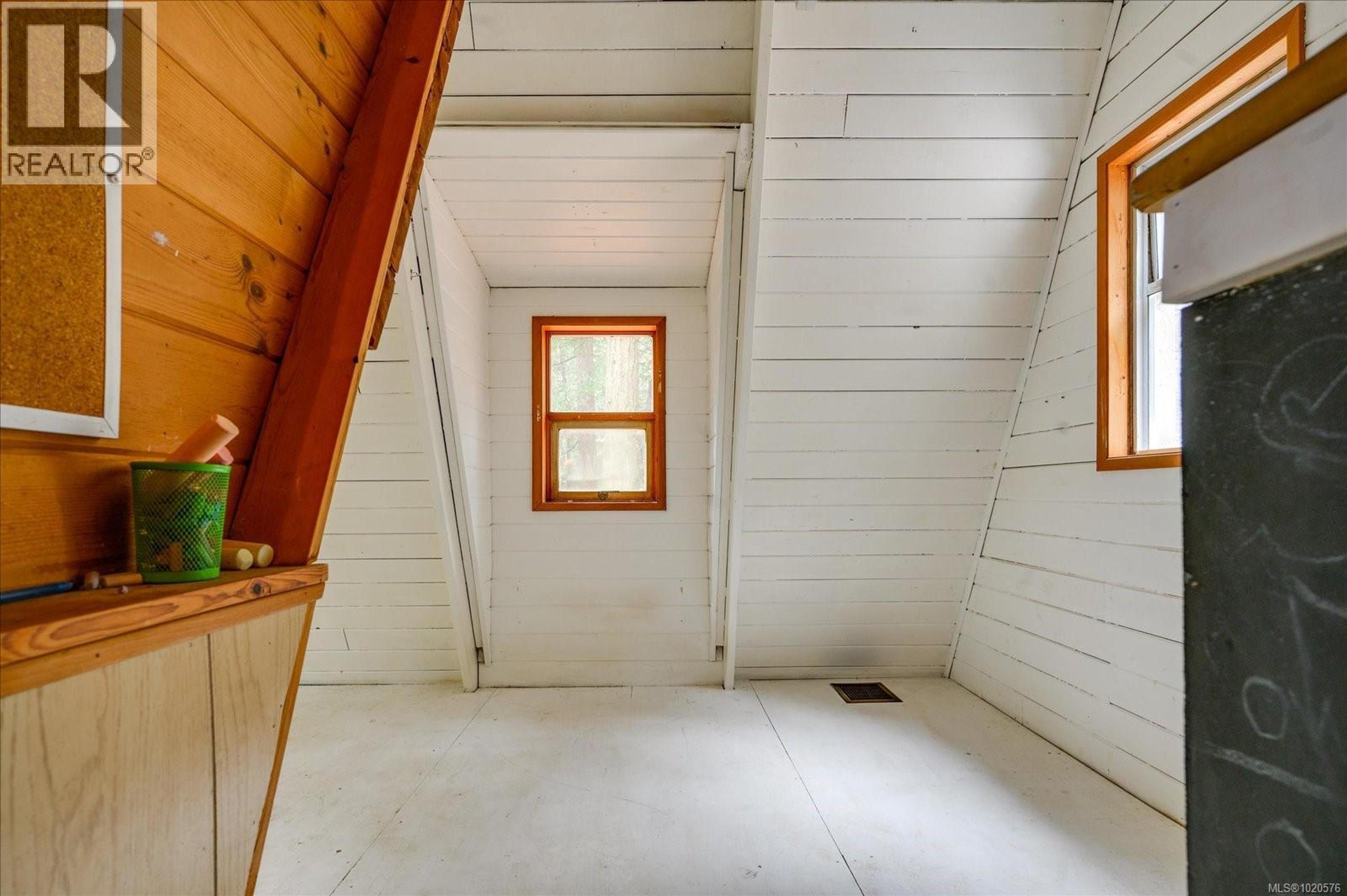 1535 WHALEBONE DR - 24