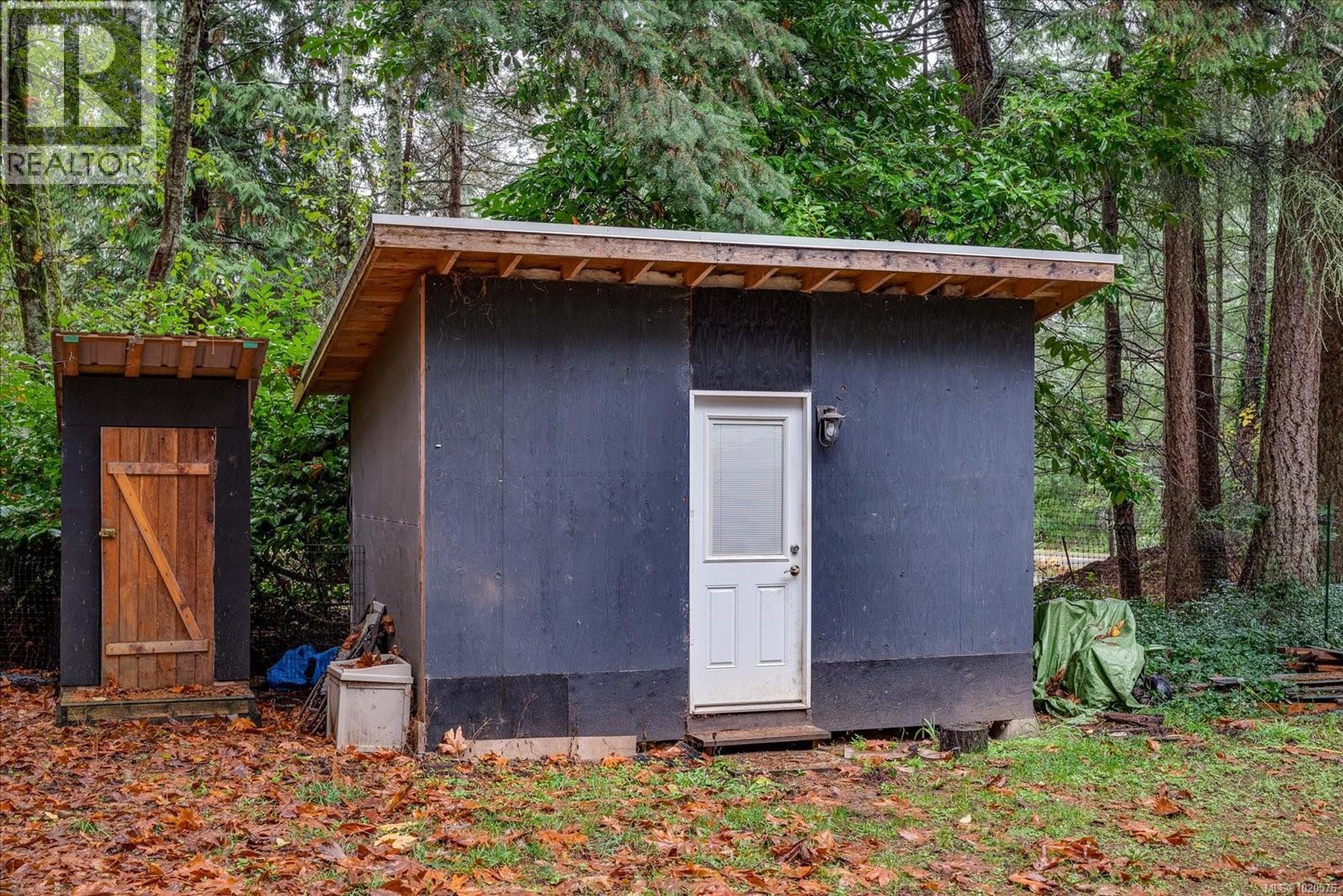 1535 WHALEBONE DR - 34